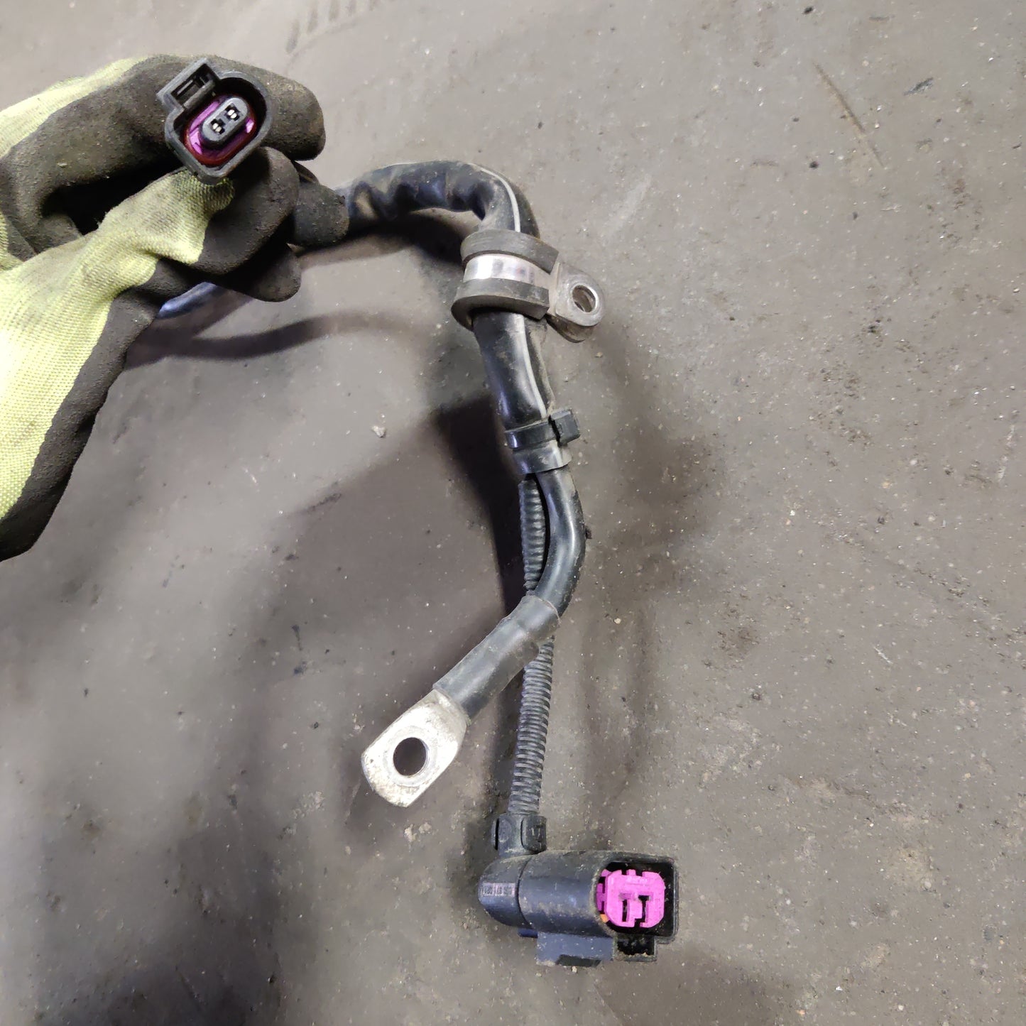 Laturin käynnistysjohtosarja, VW Passat Sedan 1.9 TDI 2005, 3C0971230M, 1J0973704,1J0973702