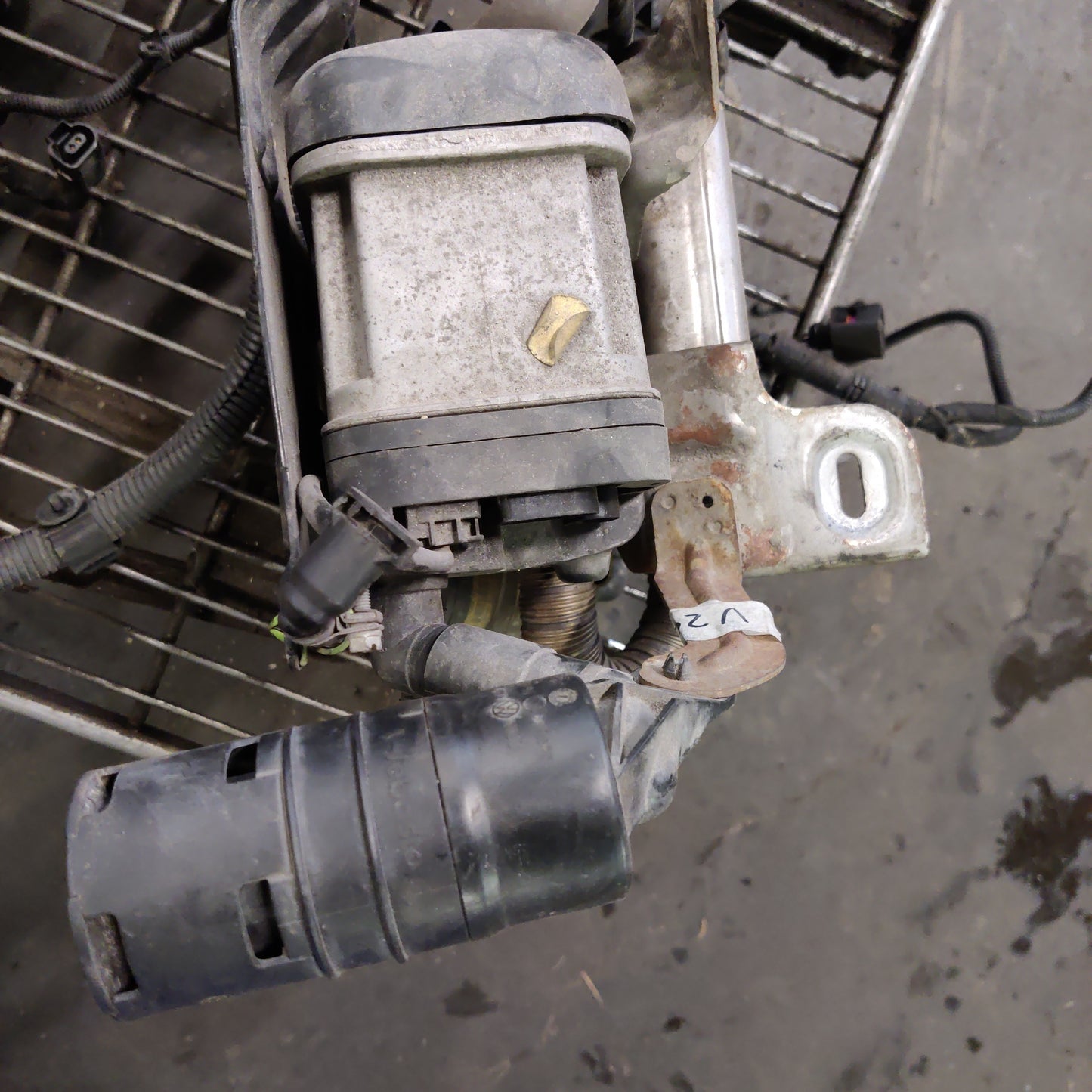 Webasto / Pysäköintilämmitysjärjestelmä Diesel, VW Passat Sedan 1.9 TDI 2005, 000018021232