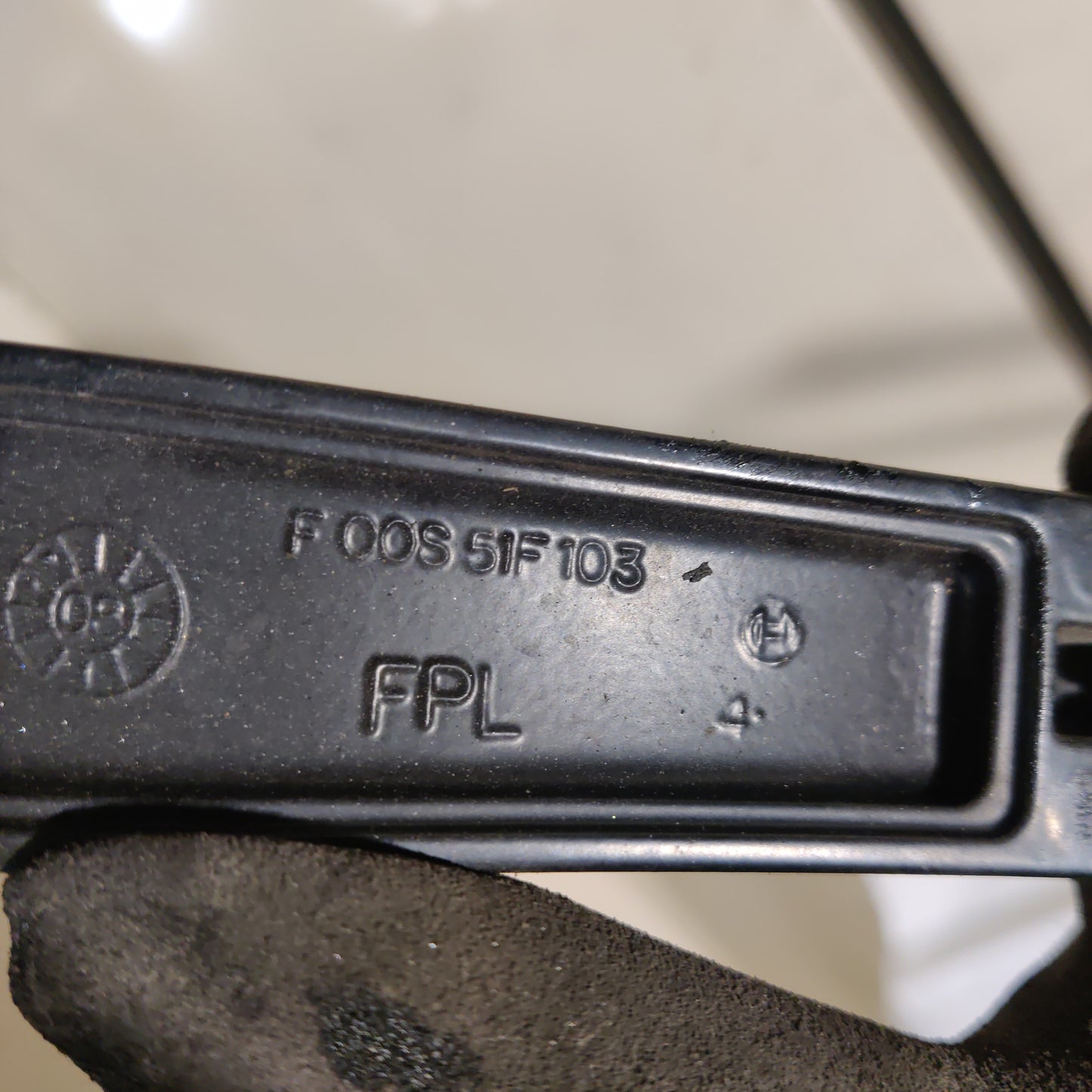 Pyyhkijän varsi ja sulka oikea, Hyundai i30 cw 1.6 Farmari 2009, F00S51F103