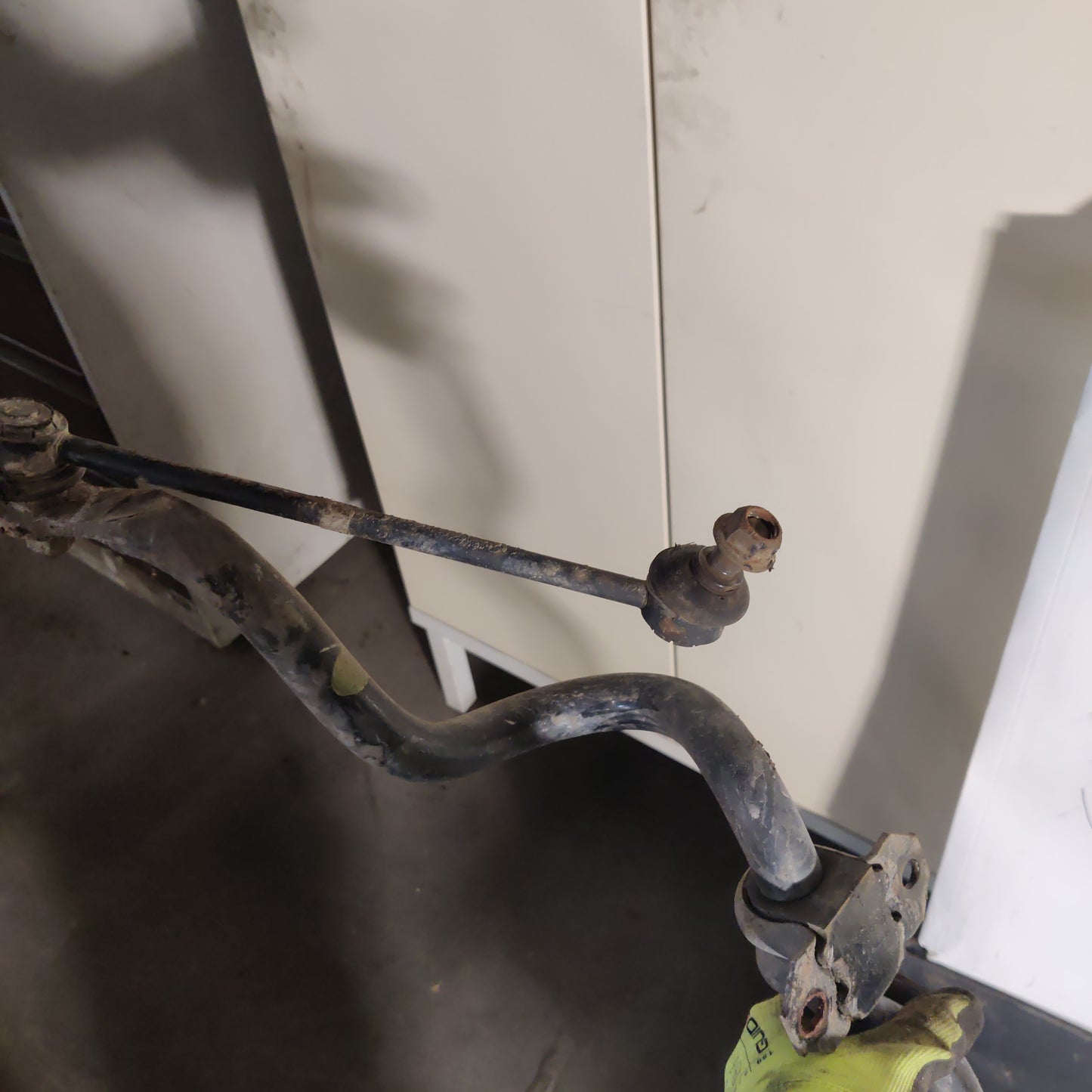 Kallistuksenvakaaja BMW 5 E61 520D Far 2008