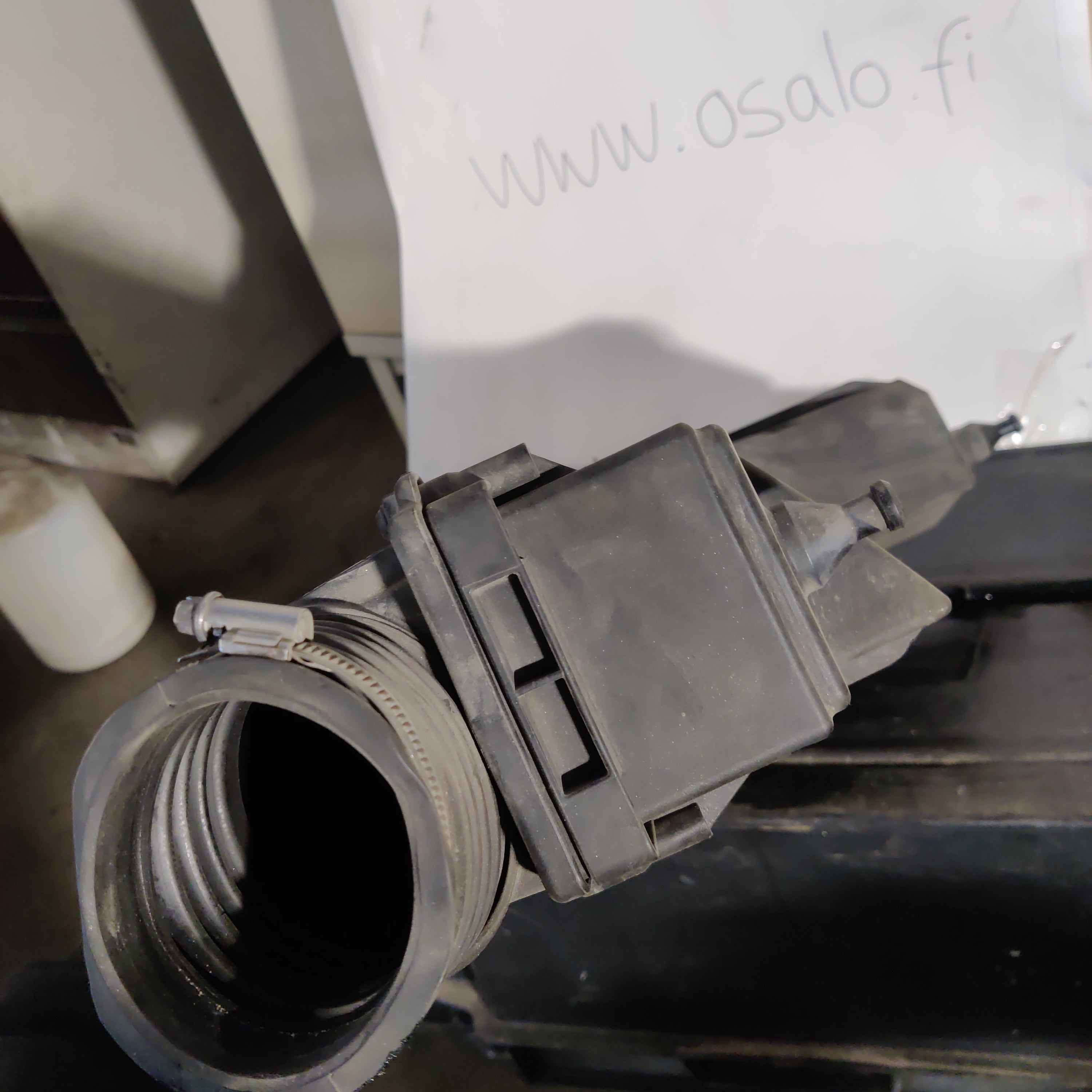 Ilmansuodatinkotelo, MB C-CLASS W203 2000, A1110940204