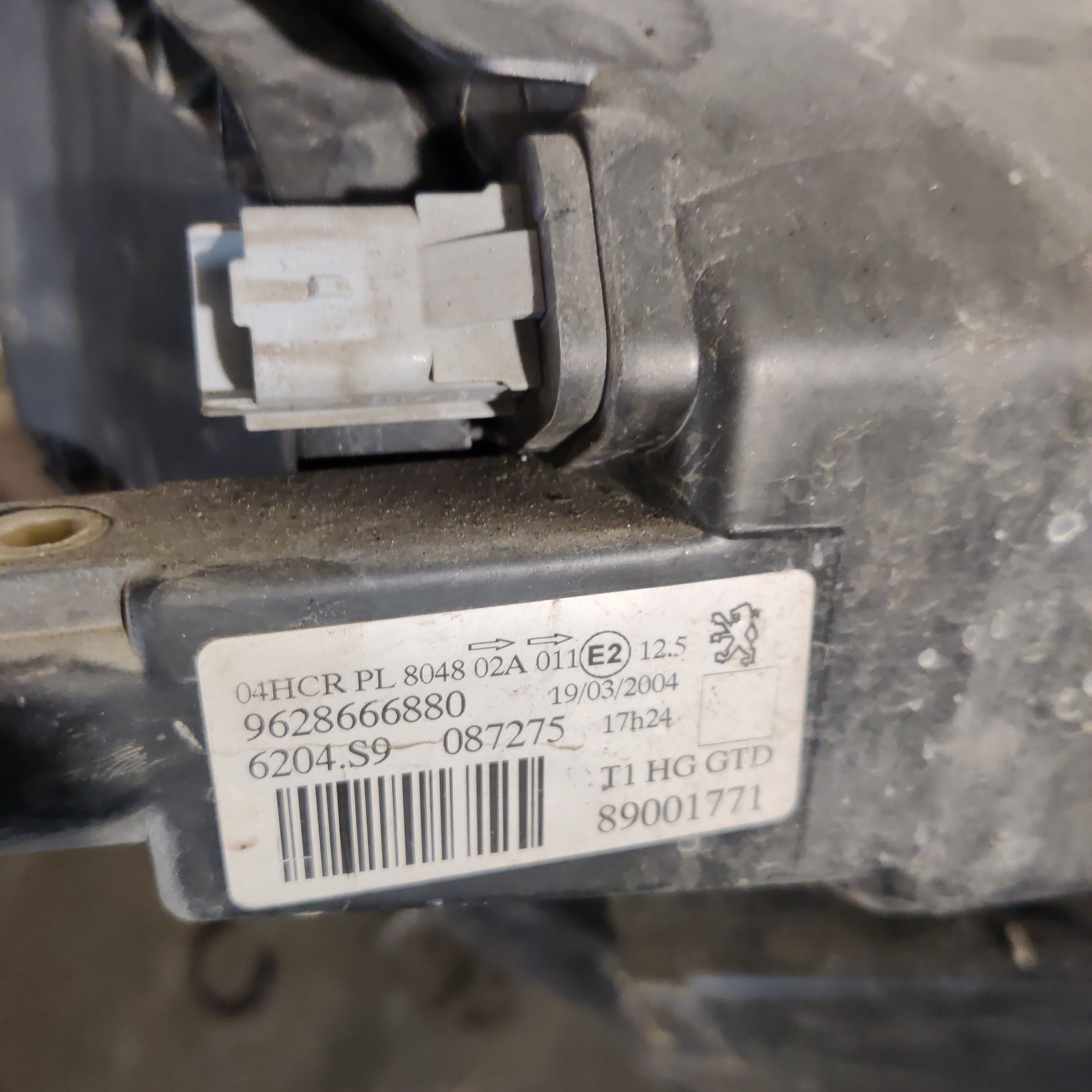 Ajovalo, vasen Peugeot 4D 206 HATCHBACK 1.4, 9628666880
