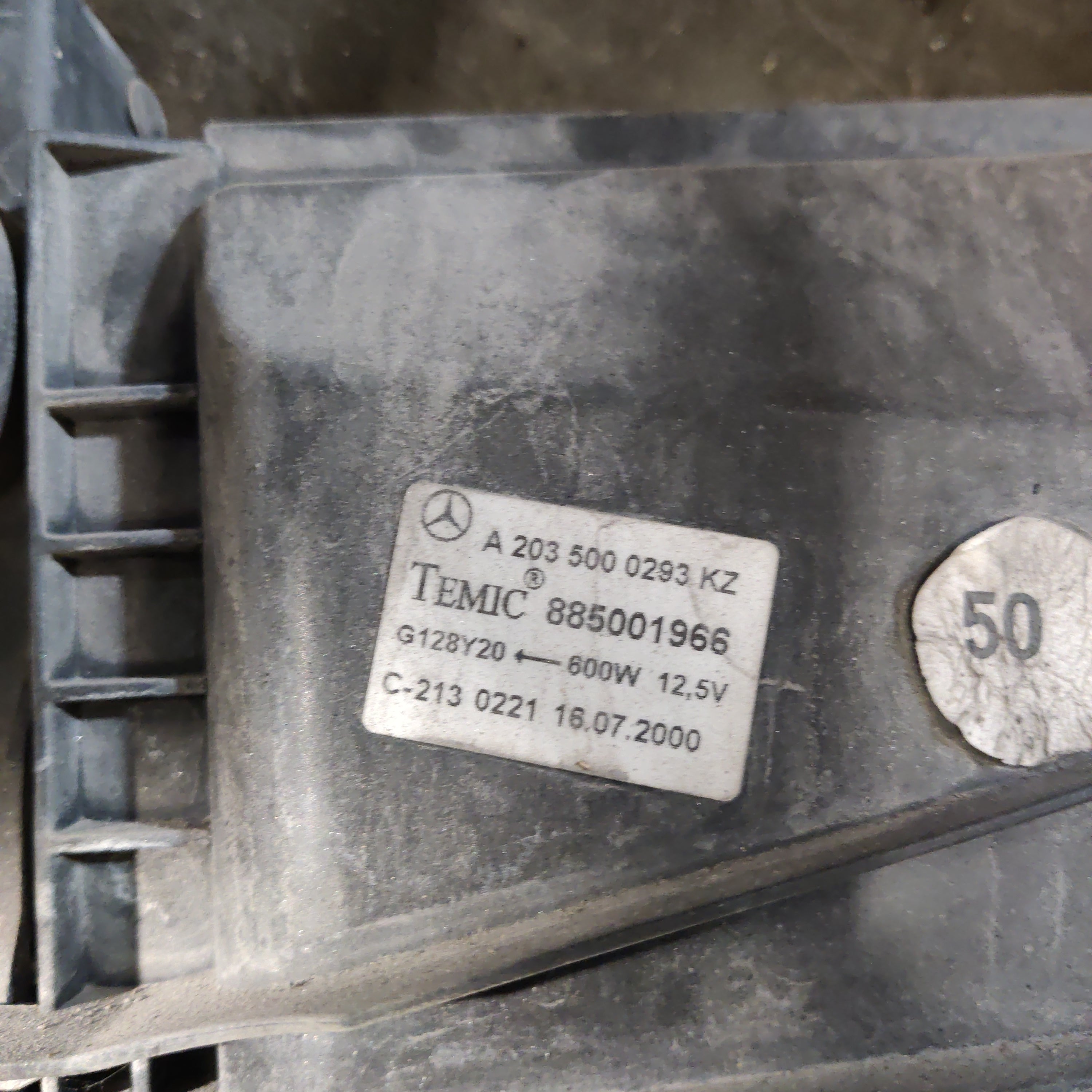 Jäähdytin automaattivaihteisto, ilmastoinninkenno ja jäähdyttimen tuuletin, MB C-CLASS W203, 2000885001955, A2035000293KZ, 377683