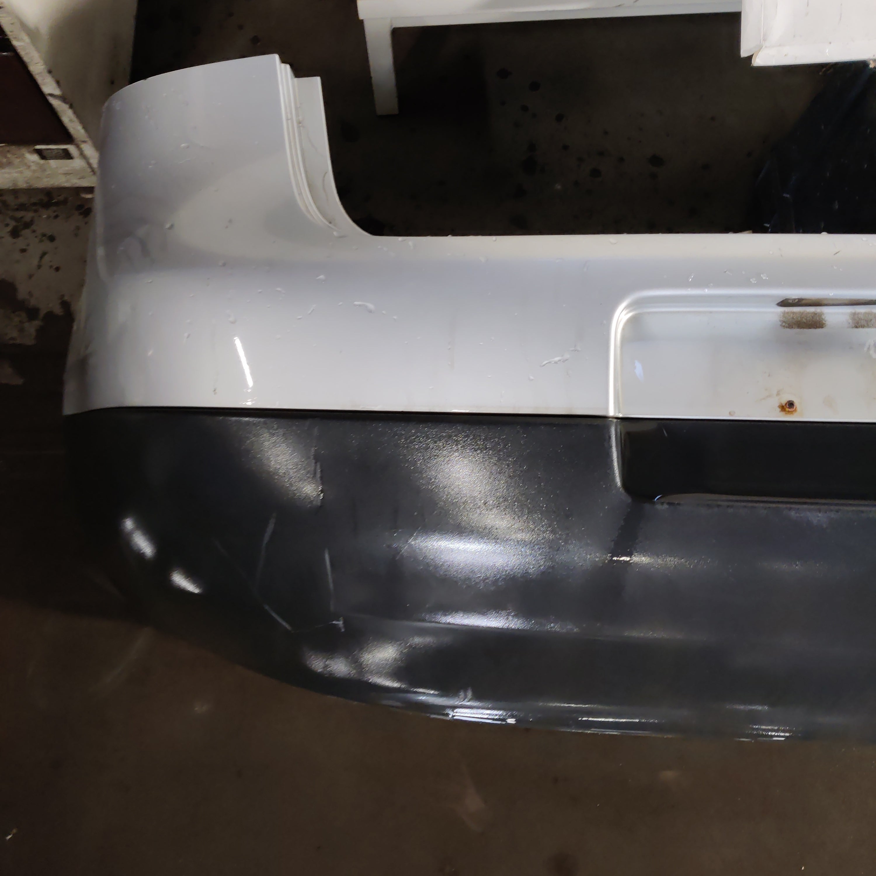 Puskuri taka, Vw Golf V 1.6 Hatchback 2007, 1K6807421