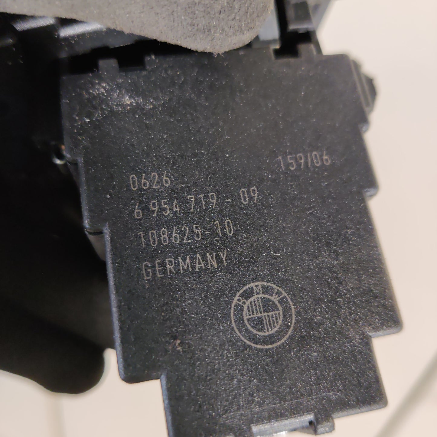 Ohjauspyöränlukko/ Virtalukko, BMW 3 Touring 320 D E91 2006, 6 954 719-09