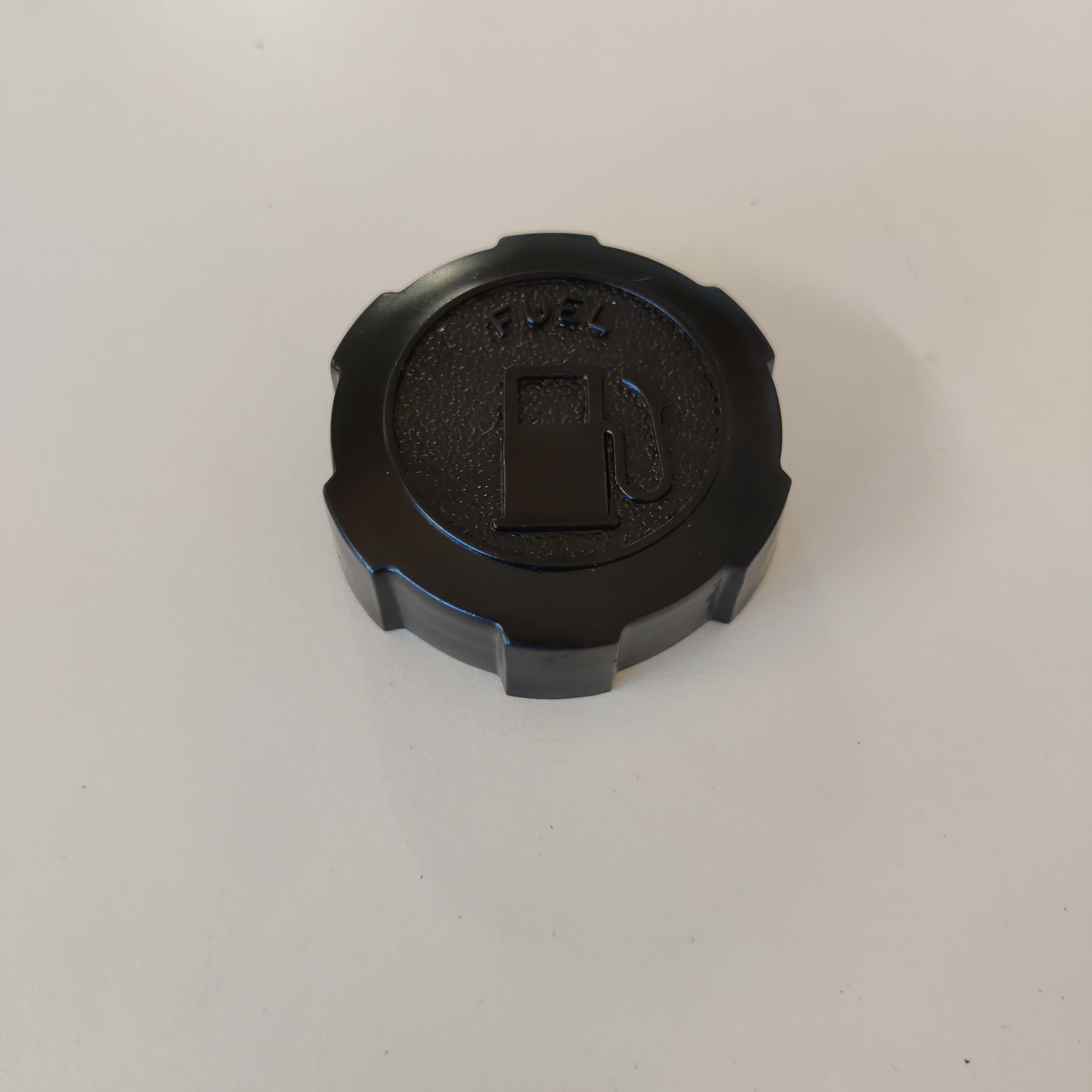Polttoainetankin korkki B&S Max- ja Quantum-sarjan moottorit, 07-304, 397974 BBT