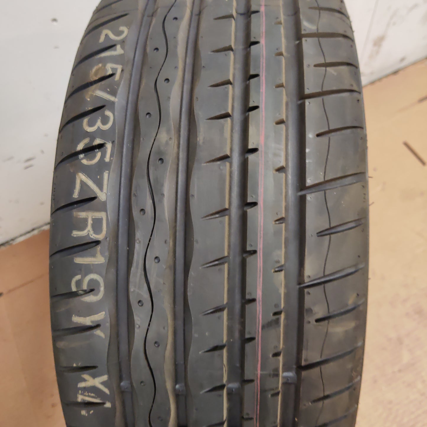 Hankook Ventus S1 Evo 215/35 R19 85Y XL kesärenkaat 2 kpl