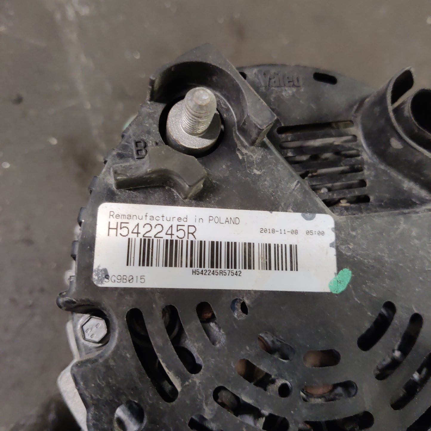 Valeo laturi VW Golf IV 1.9 TDI 2000-2005, 437400, H542245R