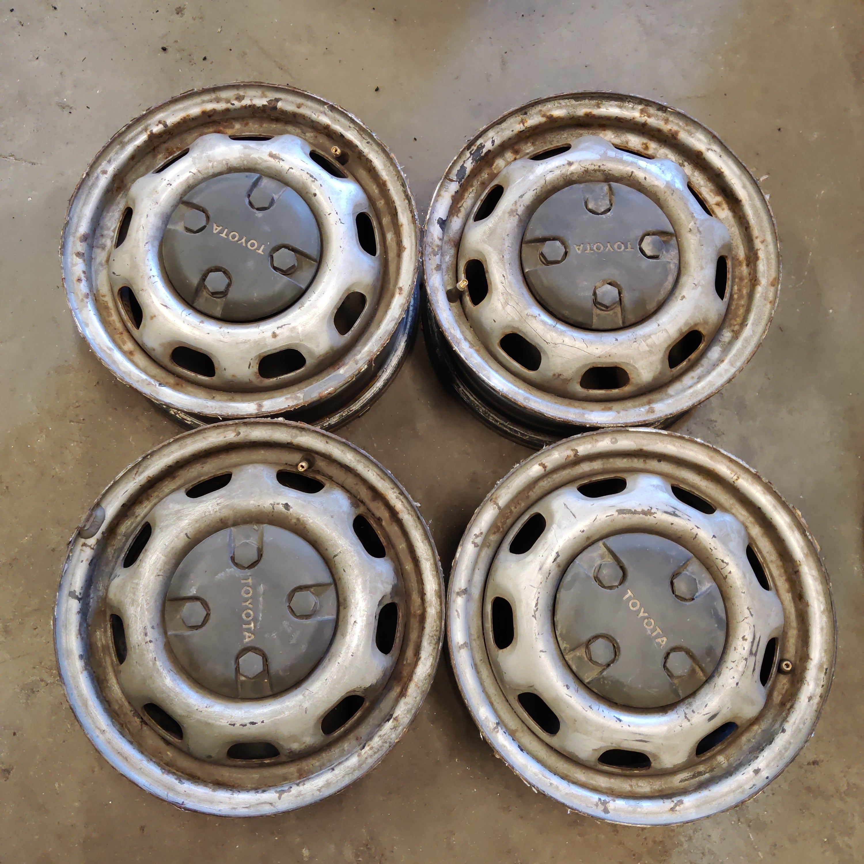 Toyota vannesarja 4x100 13"