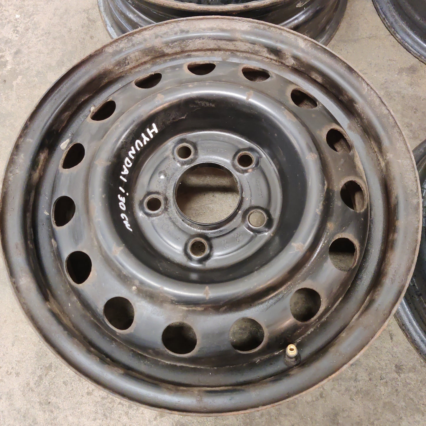 Peltivannesarja Hyundai i30 CW, KBA 43737, 215067, 5x114.3 15"
