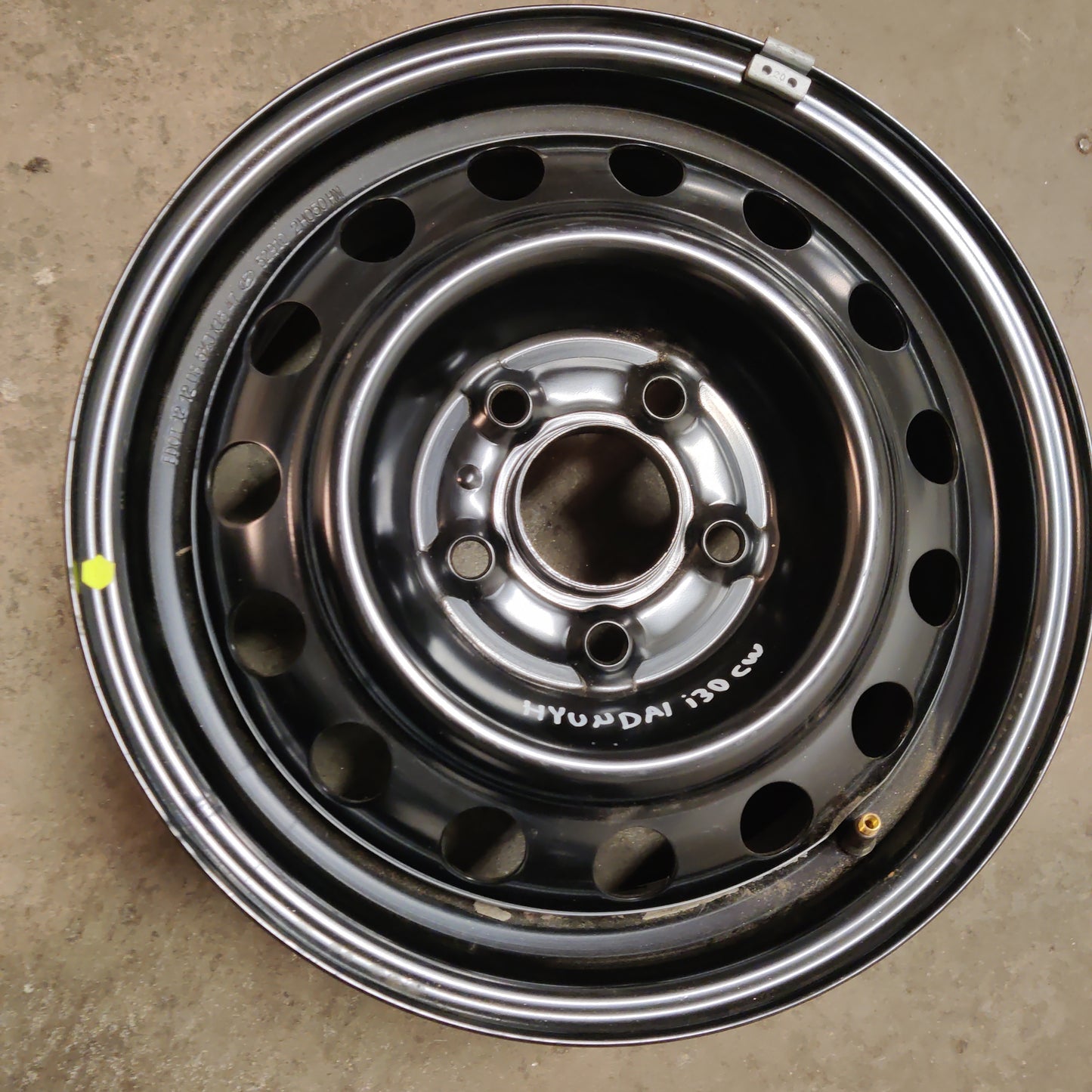 Hyundai i30 CW, 1kpl, 5x114.3 15"