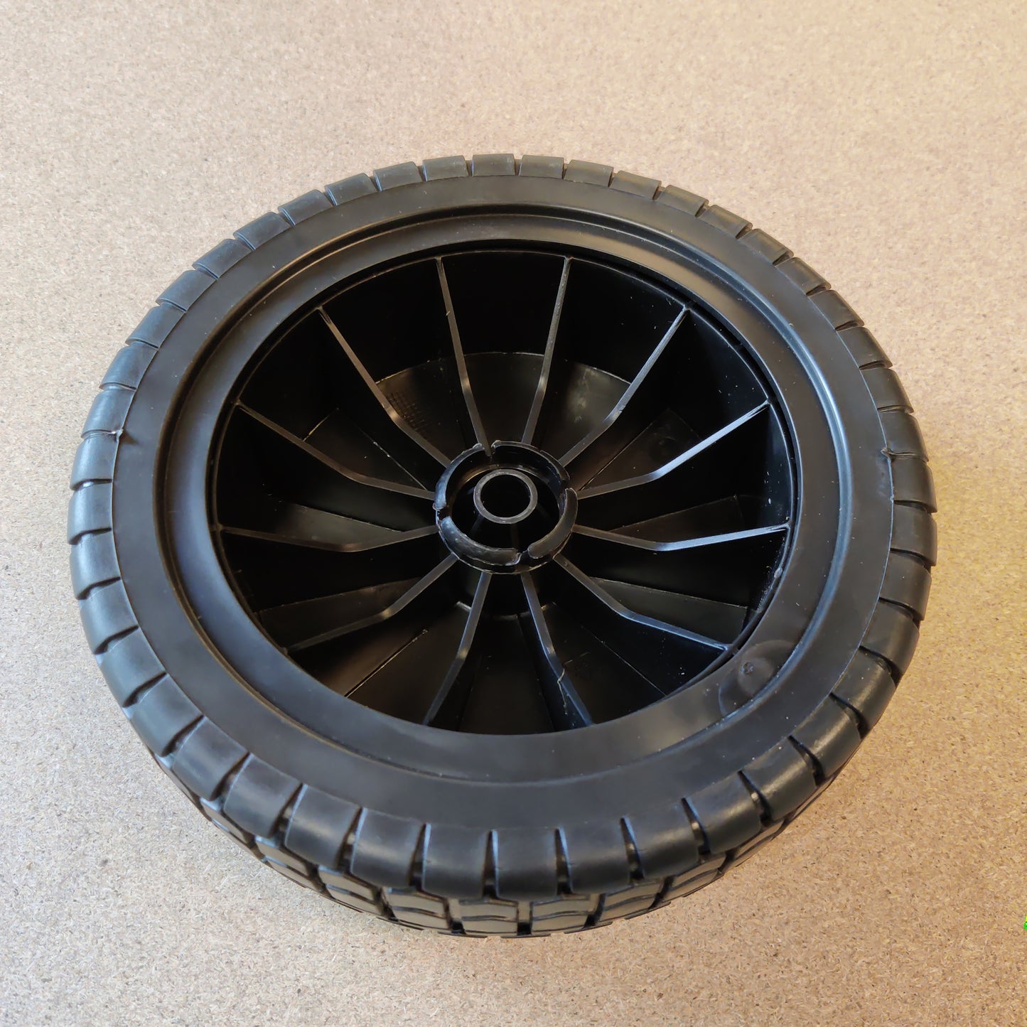 Pyörä Husqvarna 5139806-01