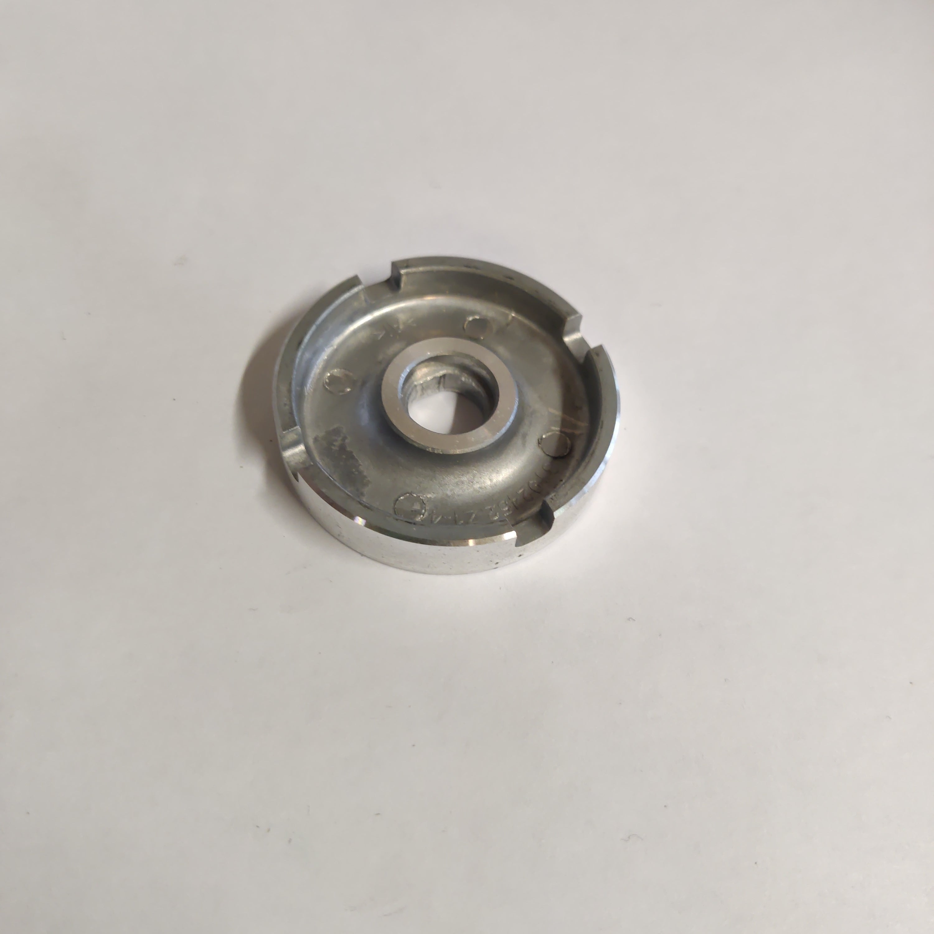 Aluslevy Makita DUR364L trimmeri 319245-2