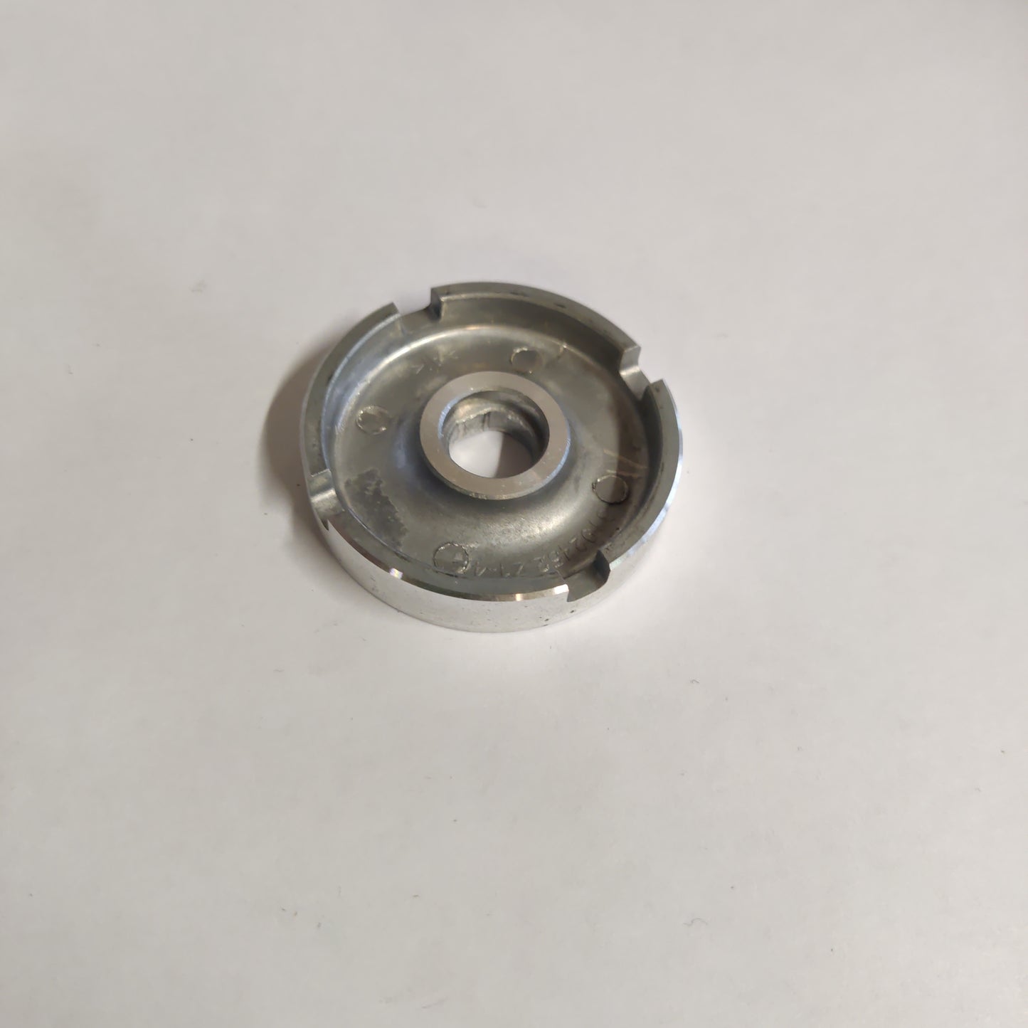 Aluslevy Makita DUR364L trimmeri 319245-2