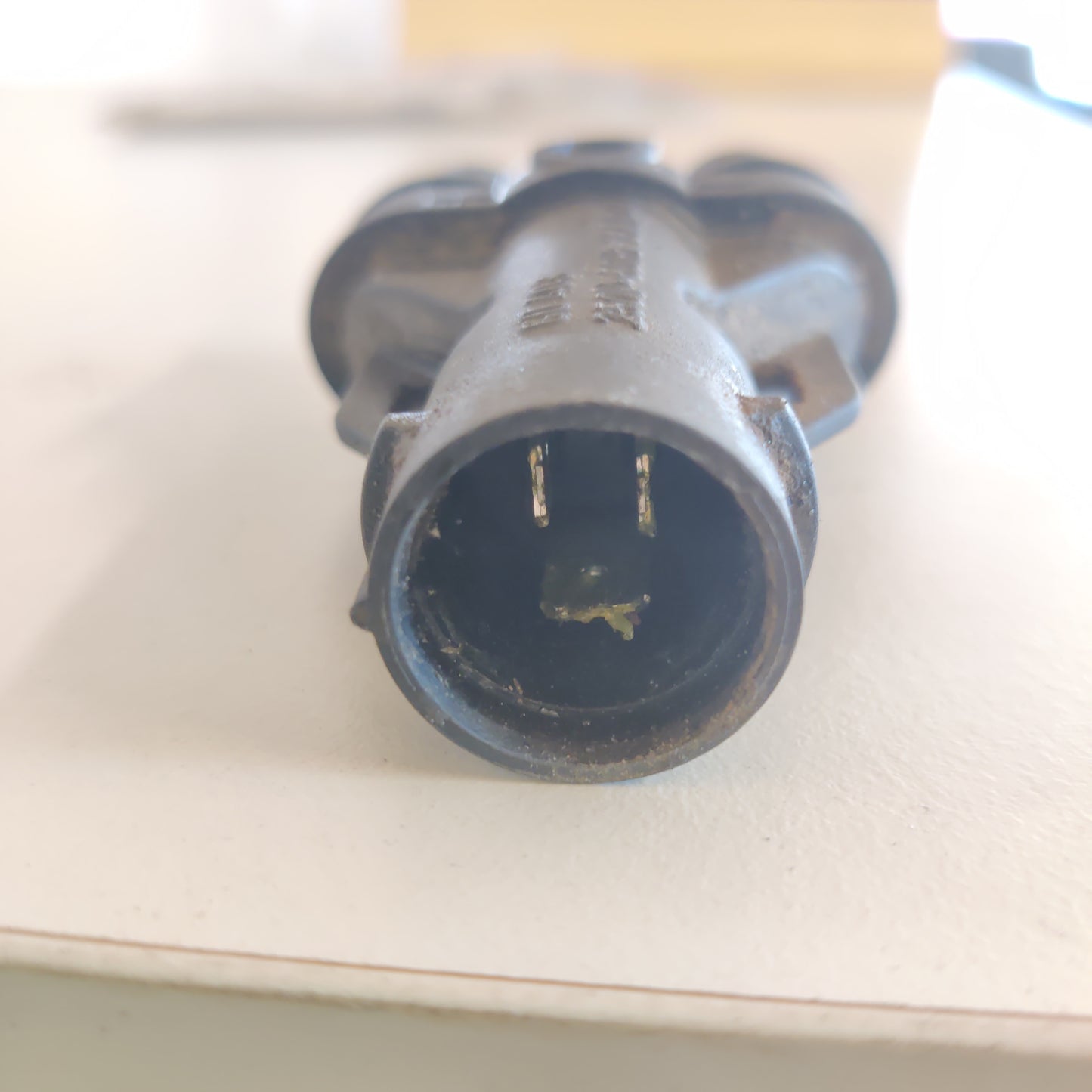 Calix Haaroituspistorasia GU403 230V 1762413 KÄYTETTY