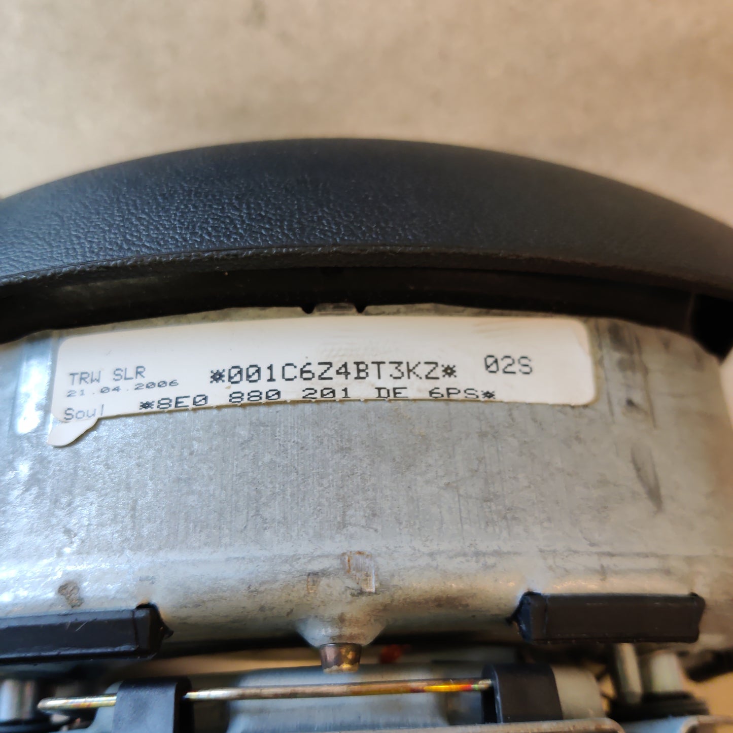 Ohjauspyörä Audi A4 B7 Avant 2.0 2007 8P0419091BF1KT, 8E0880201DE6PS, 8E0880201DE6PS