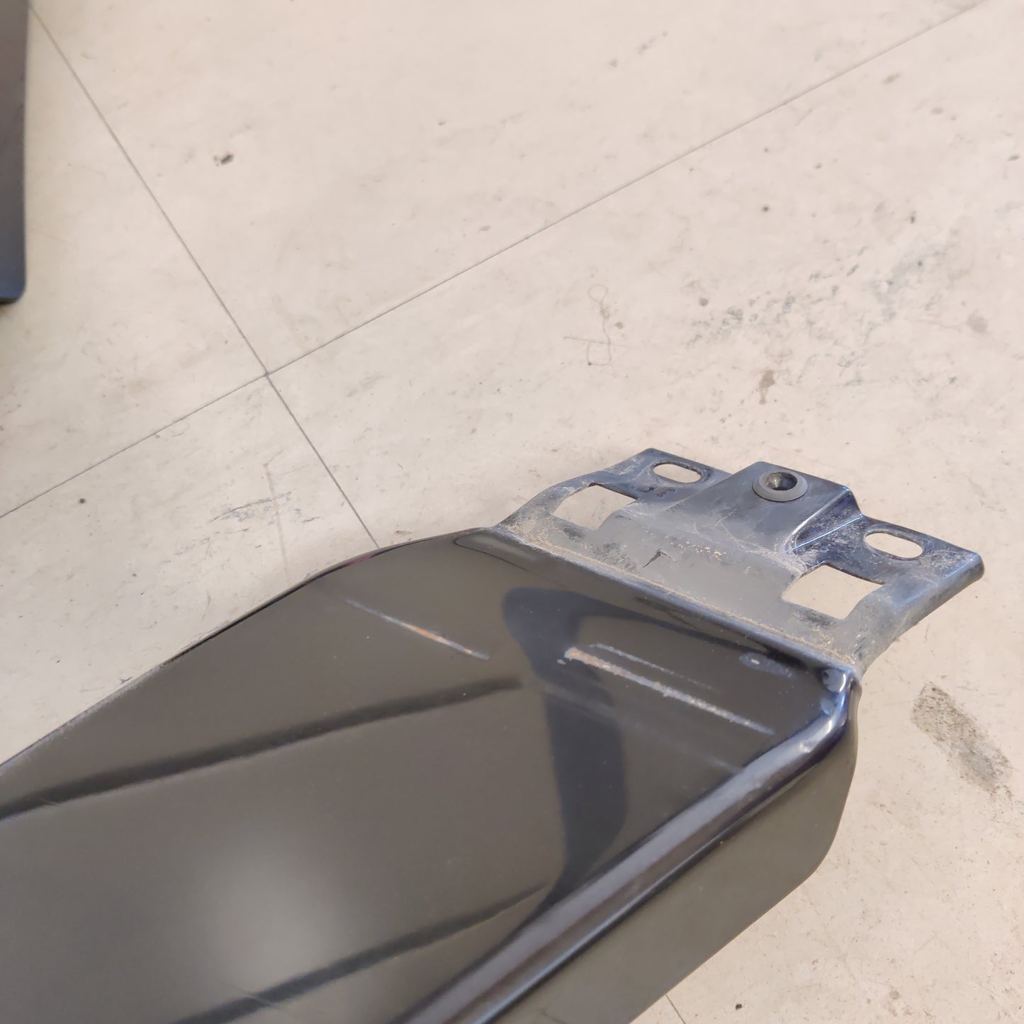 Pilari lista vasen Audi A4 B7 Avant 2.0 2007 8E0853289D