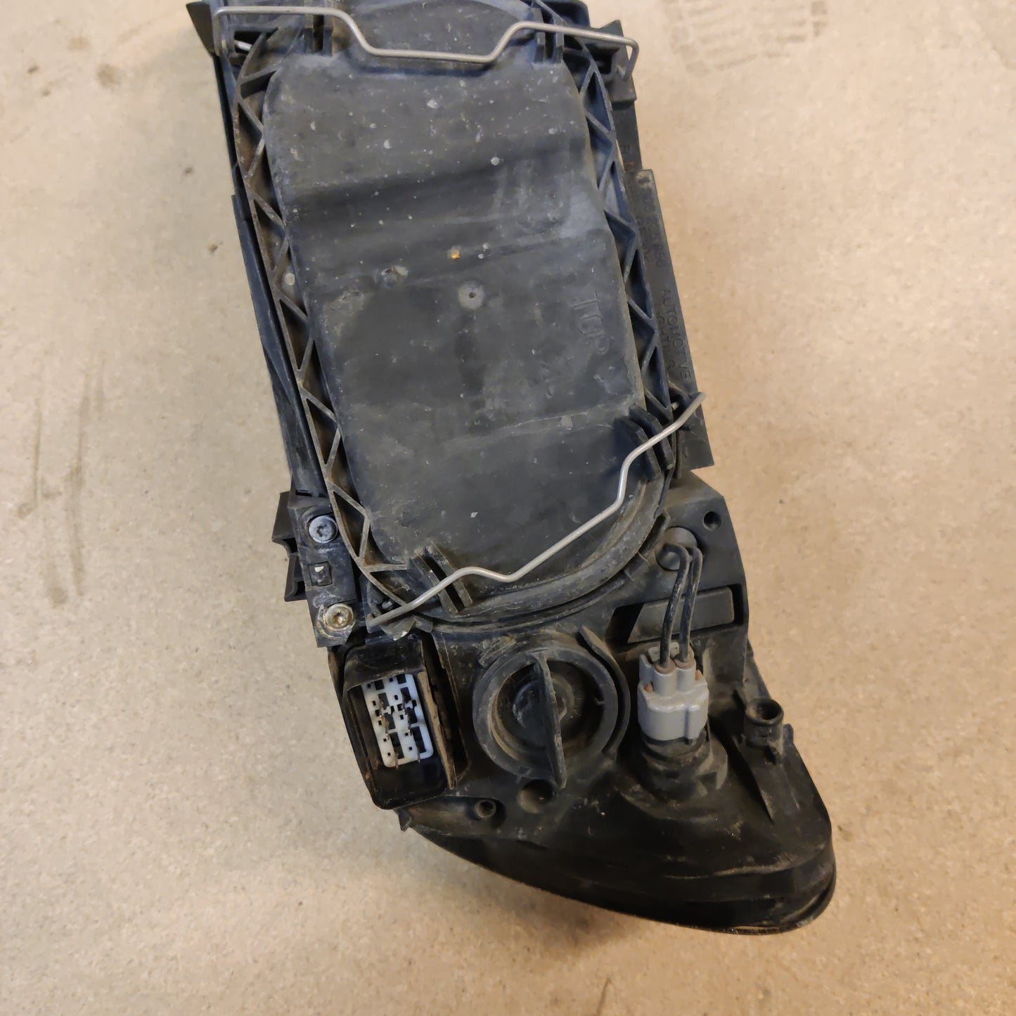 Etuvalo, oikea Volvo V50 1.8 bensa 2004 30698886