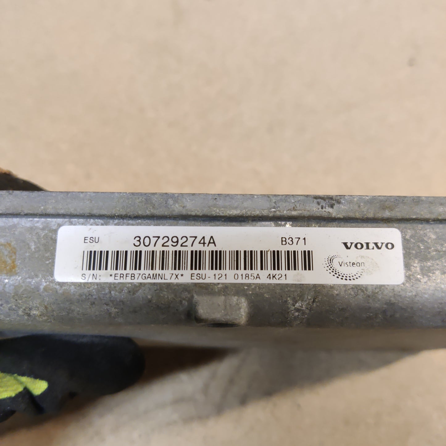 Ohjausyksikkö Volvo V50 1.8 bensa 2004 30729274A