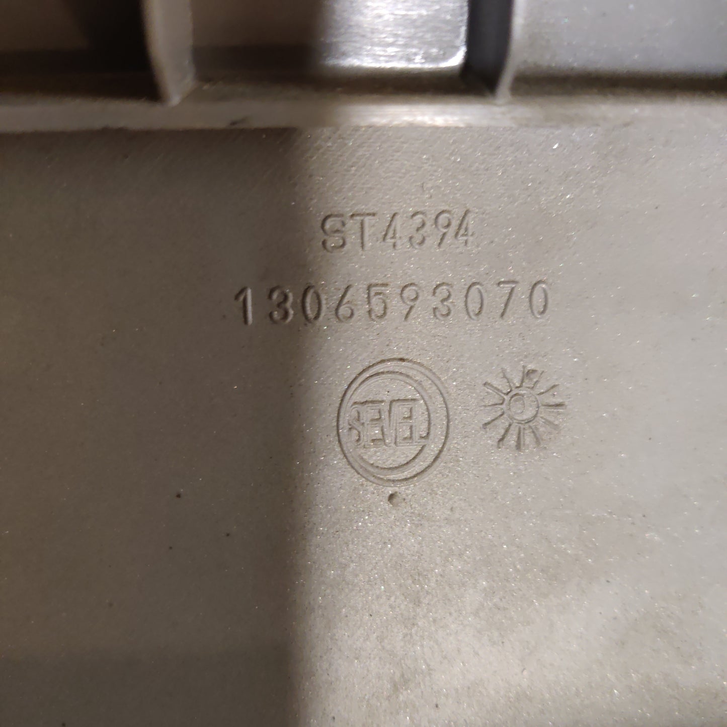 Hansikaslokero Citroen Citroen Jumper II Bussi 2.2 HDi 100 2010, 1306593070