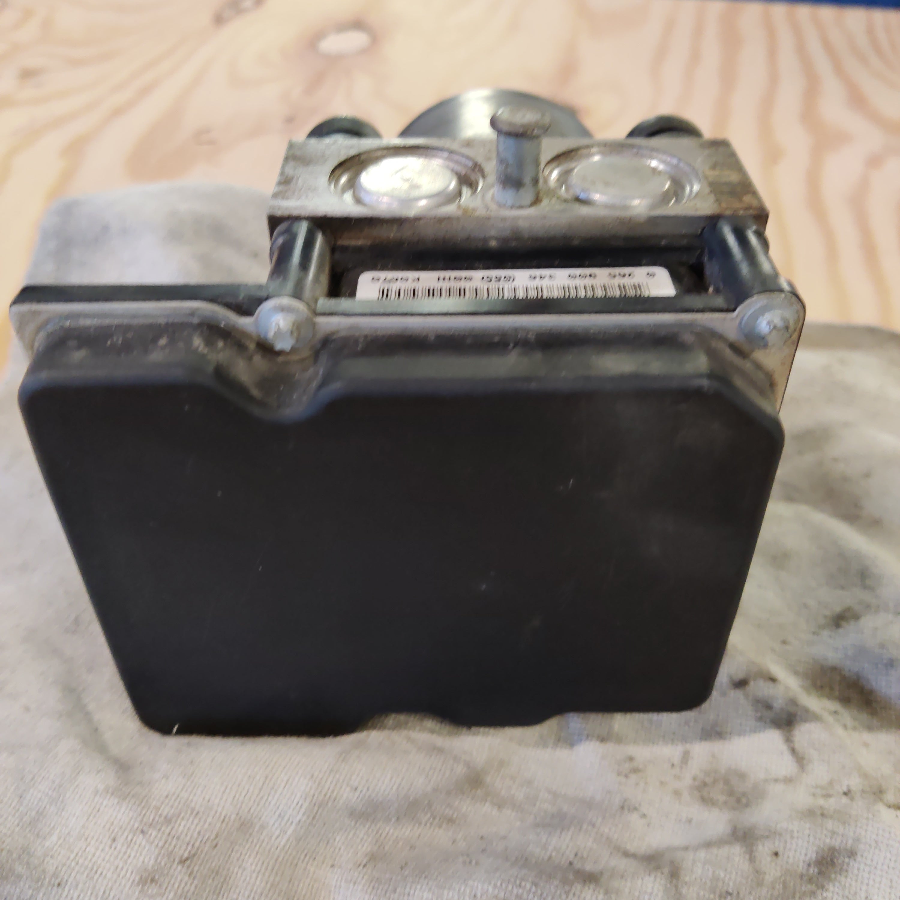 ABS Hydraulipumppu Citroen Jumper II Bussi 2.2 HDi 100 2010, 51804597