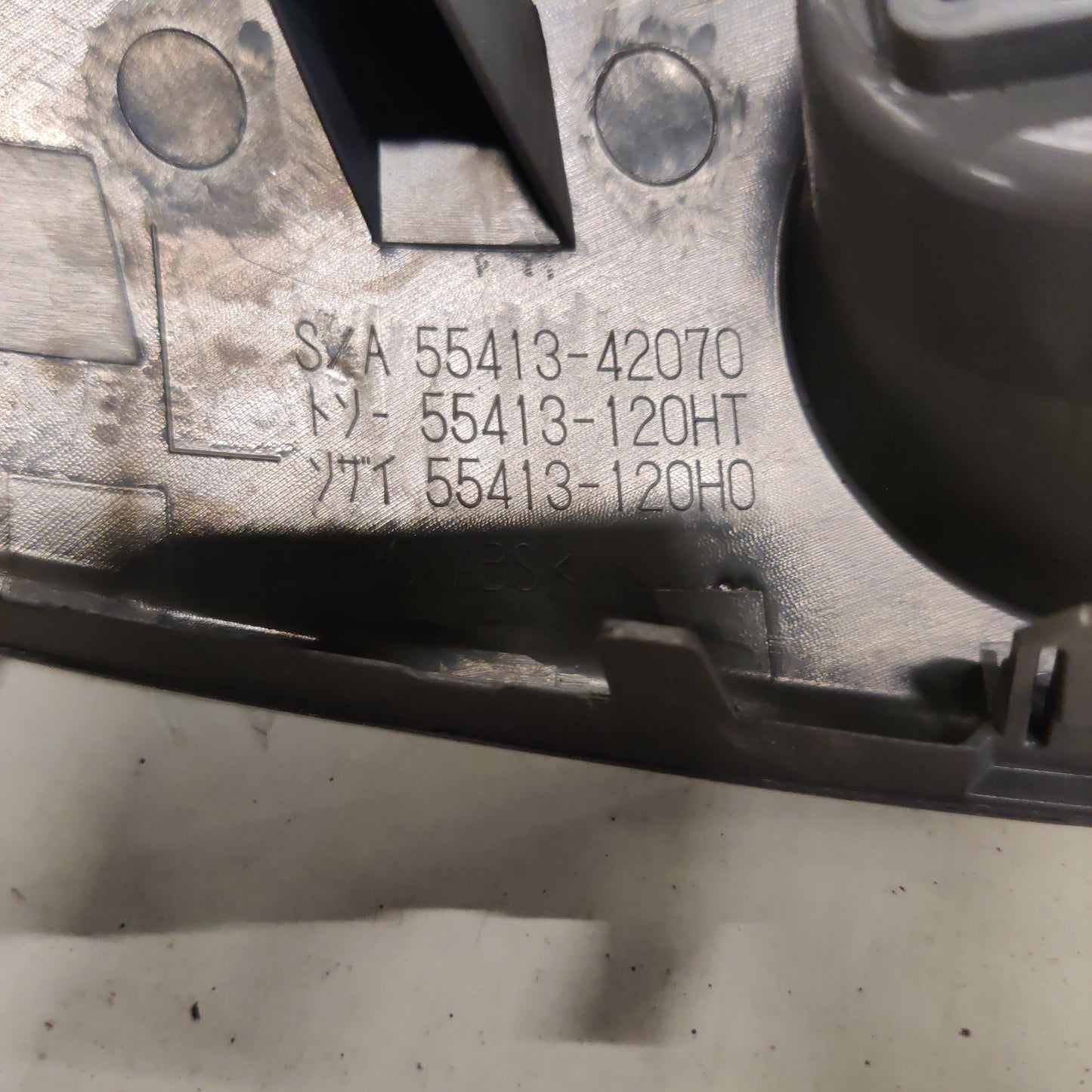 Kojelaudan koristeet, Toyota RAV 4 III 2.0 4WD 2006, 55413-42070