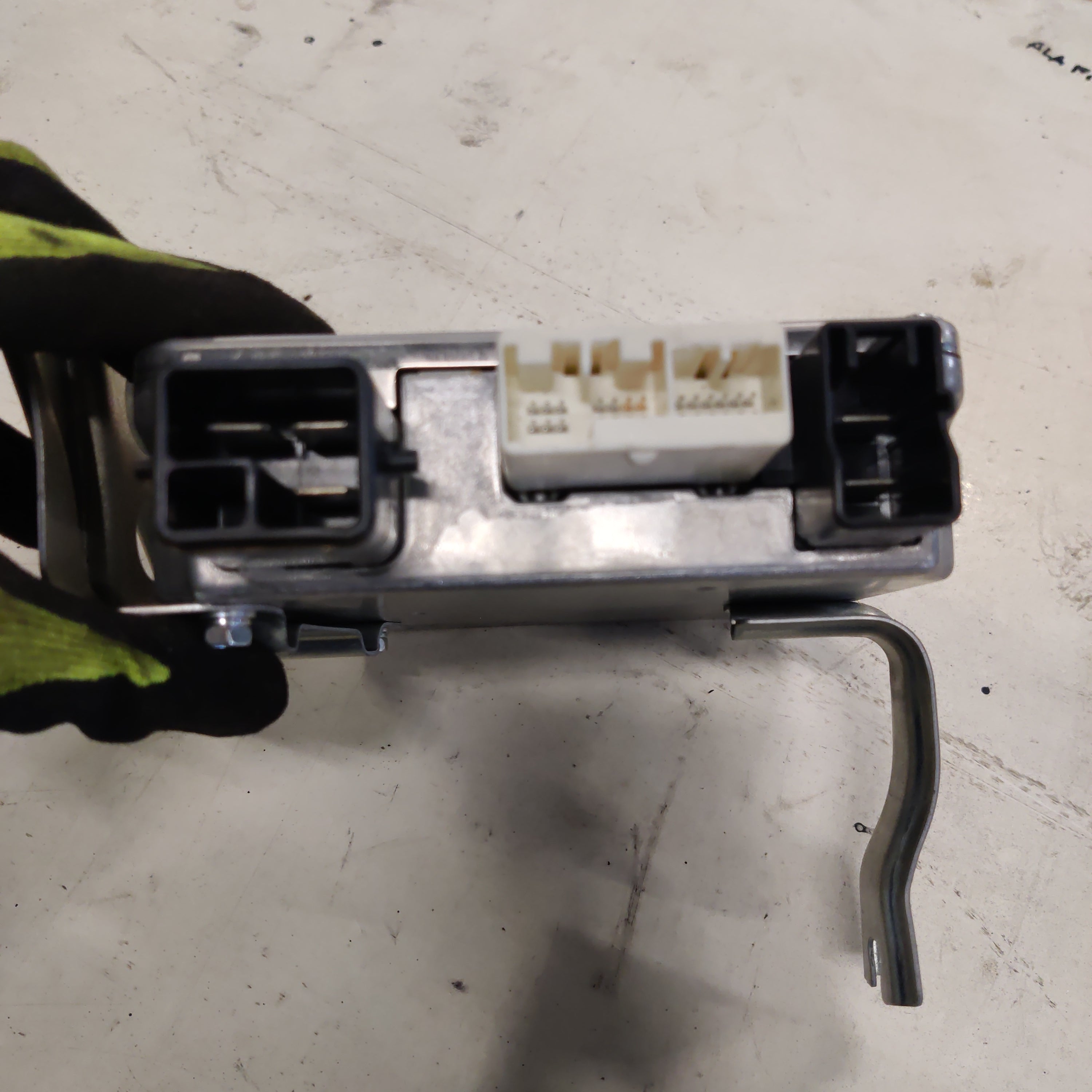Ohjausyksikkö Toyota RAV 4 III 2.0 4WD 2006, 89650-42040