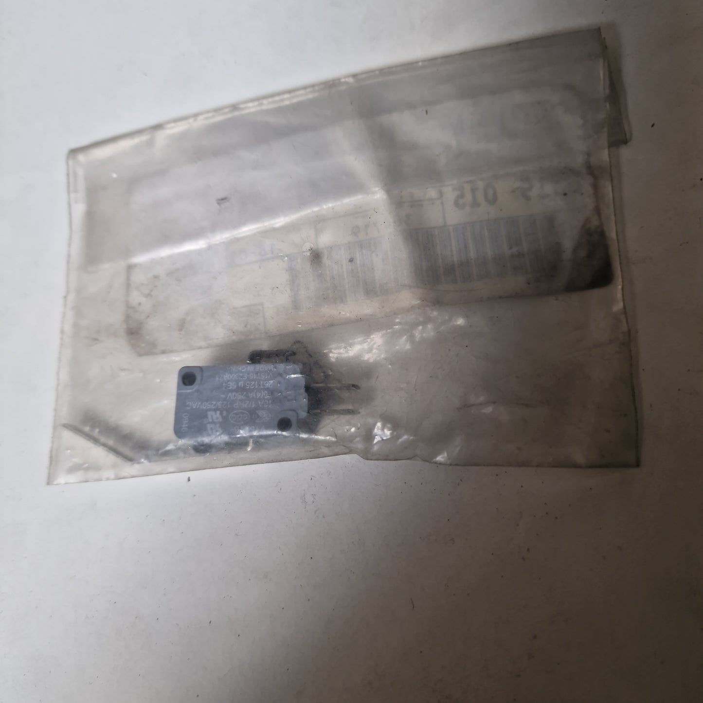 Mikrokytkin husqvarna 5743161-01