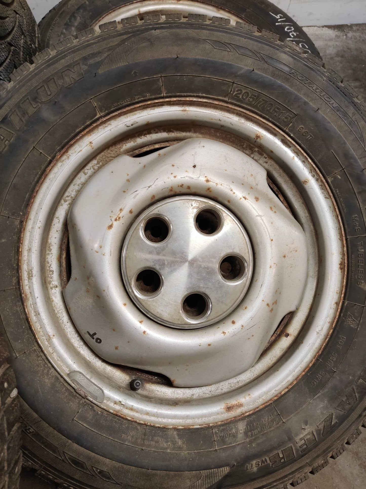 Vannesarja 15" 5x115 Dodge Caravan 4626103