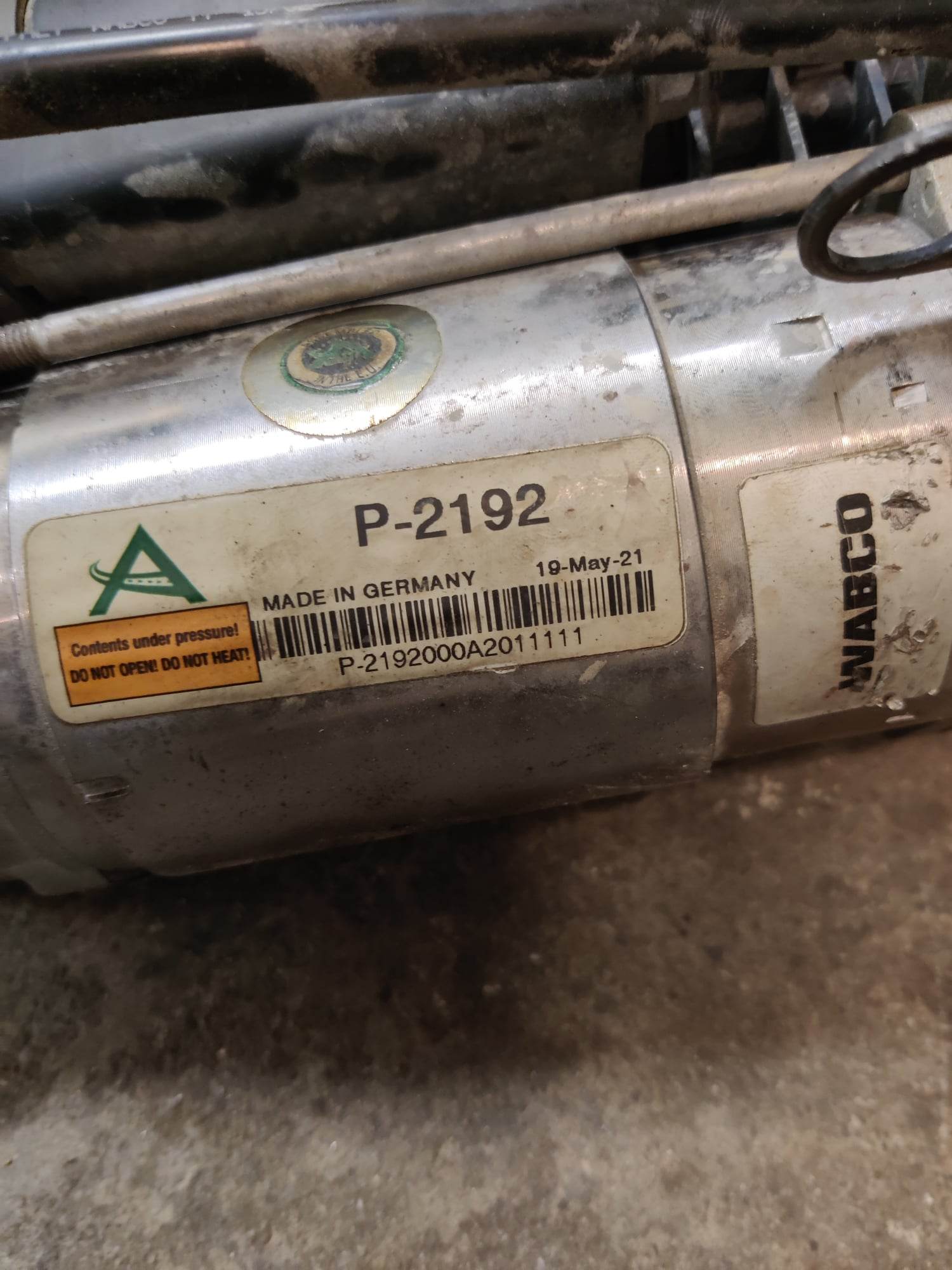 Ilmajousituksen kompressori Mercedes-Benz 4420512661