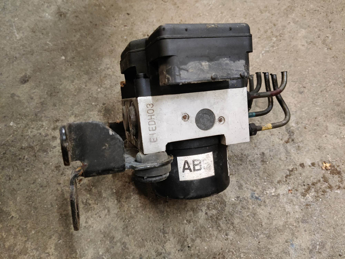 ABS-hydraulipumppu KIA Cerato 58920-2F000, 95600-2F000