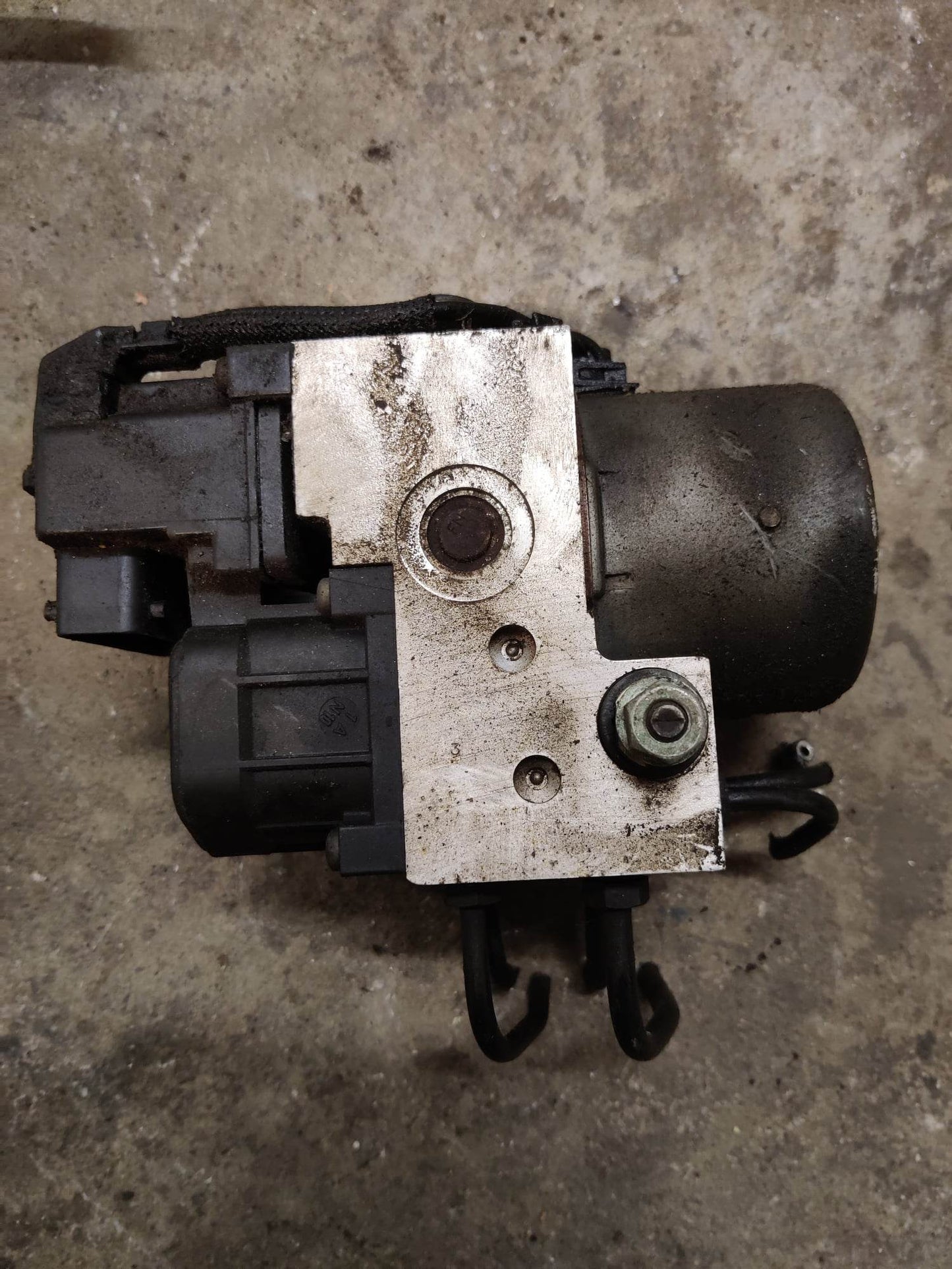 ABS-hydraulipumppu Bosch, Vw Passat 2001 Diesel 2008, 0265216559, 8E0614111AB