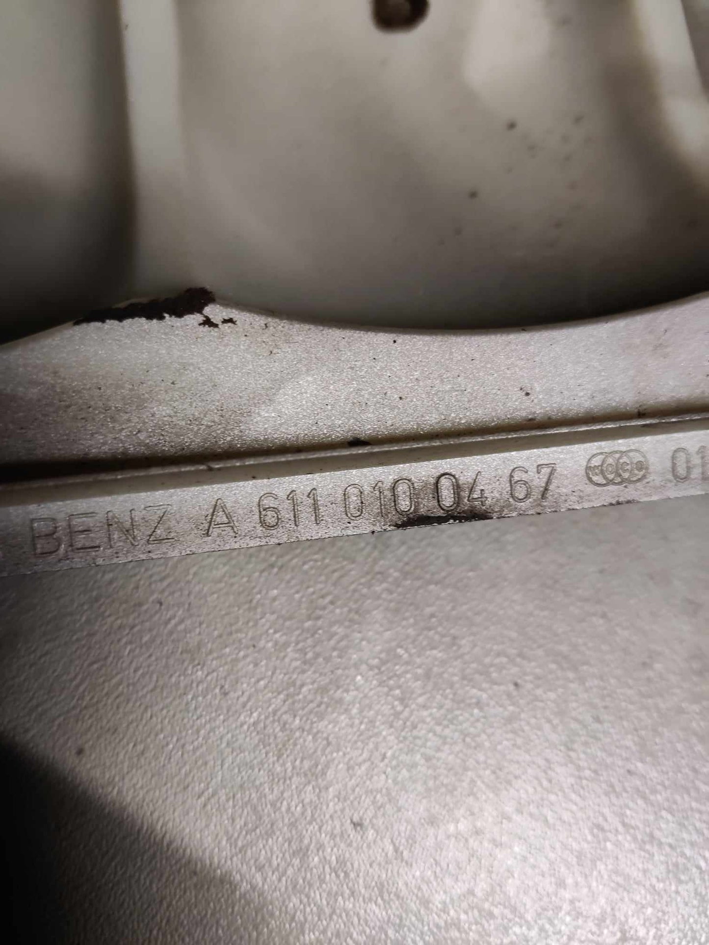 Moottorin koppa MB C-Class 1994-2000, A6110100467