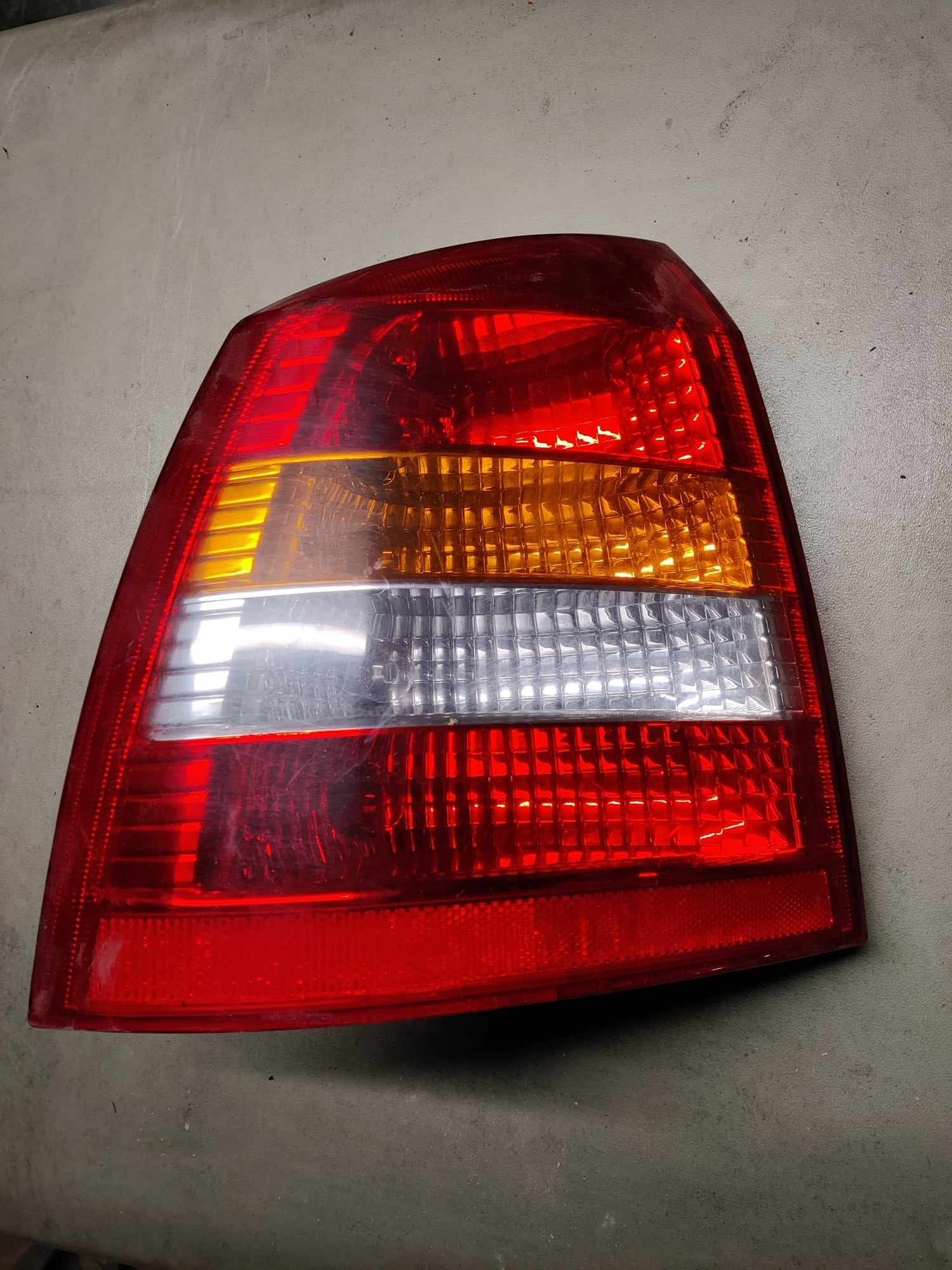 Takavalo, vasen Opel Astra G 1998-2003, 90521542