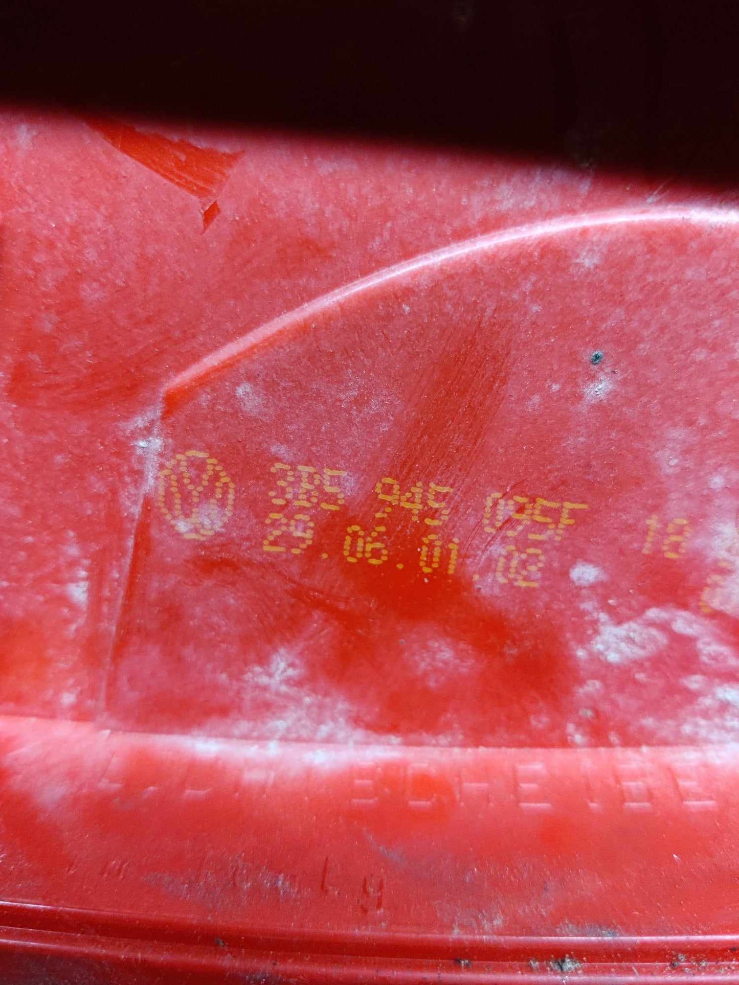 Takavalo, vasen, VW Passat 1997-2000, 3B5945095F