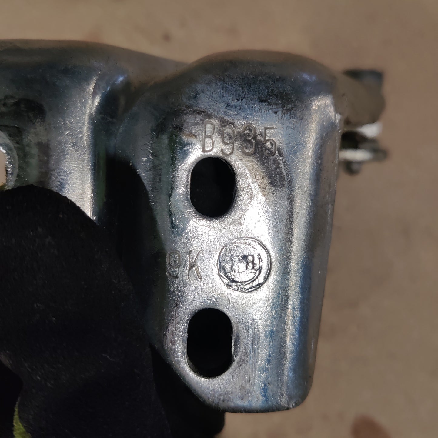 Liukuoven ylärissa Citroen Jumper II Bussi 2.2 HDi 100 2010