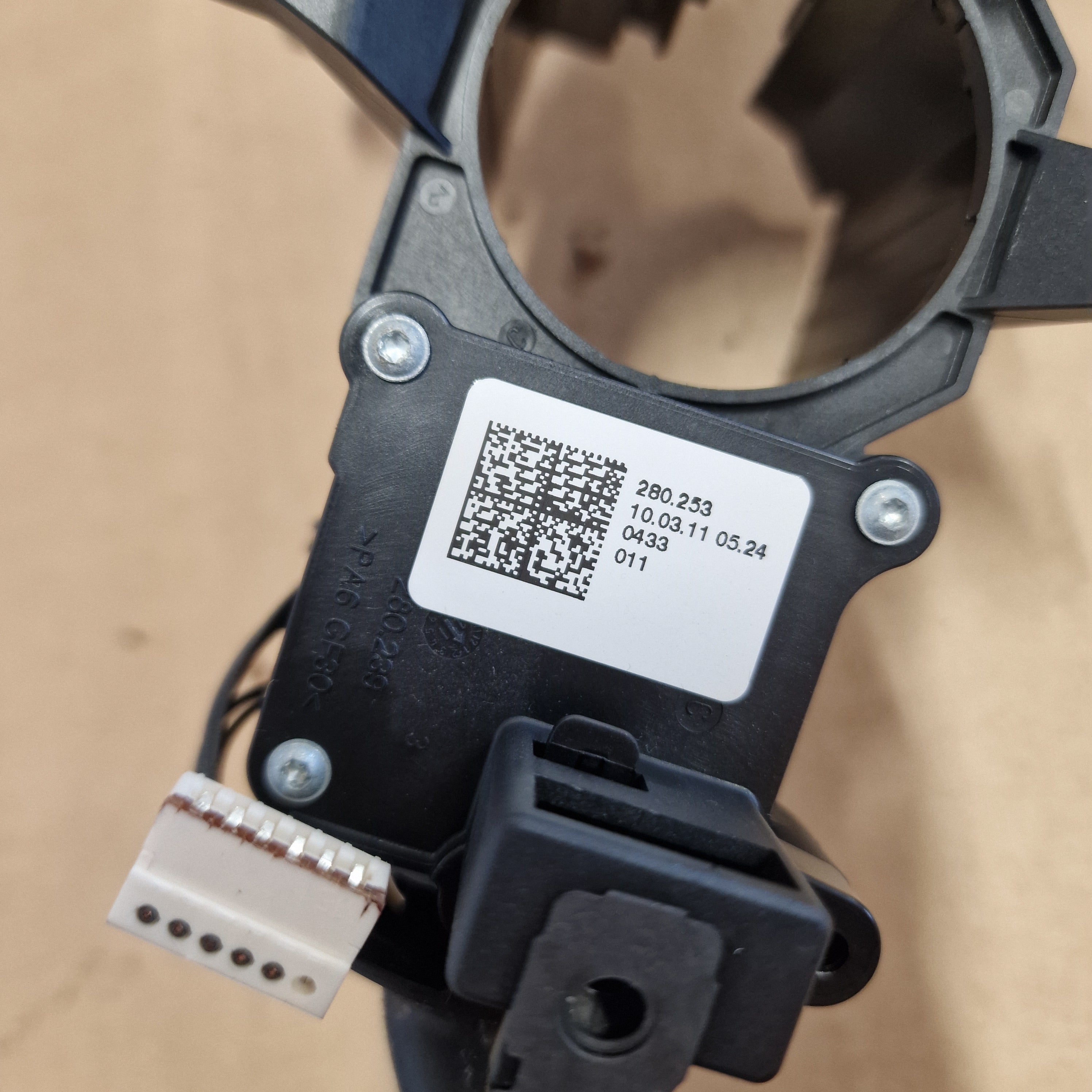 Monitoimivipu keskus, Volkswagen Passat B7 Variant 365 1.6 TDI diesel 2011, 3C0953502B, 3C9953501 BN