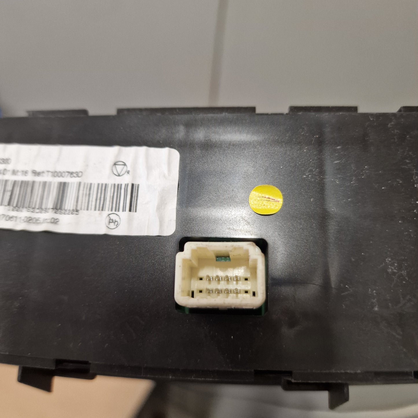 Lämmityspaneeli Toyota Avensis StW (T27) 1.8 farmari bensiini 2009, 55900-05320