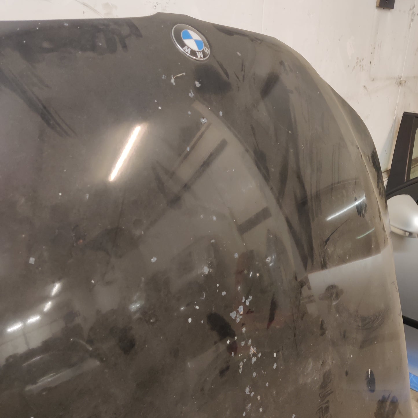 Etukansi BMW 5 E61 520D Far 2008