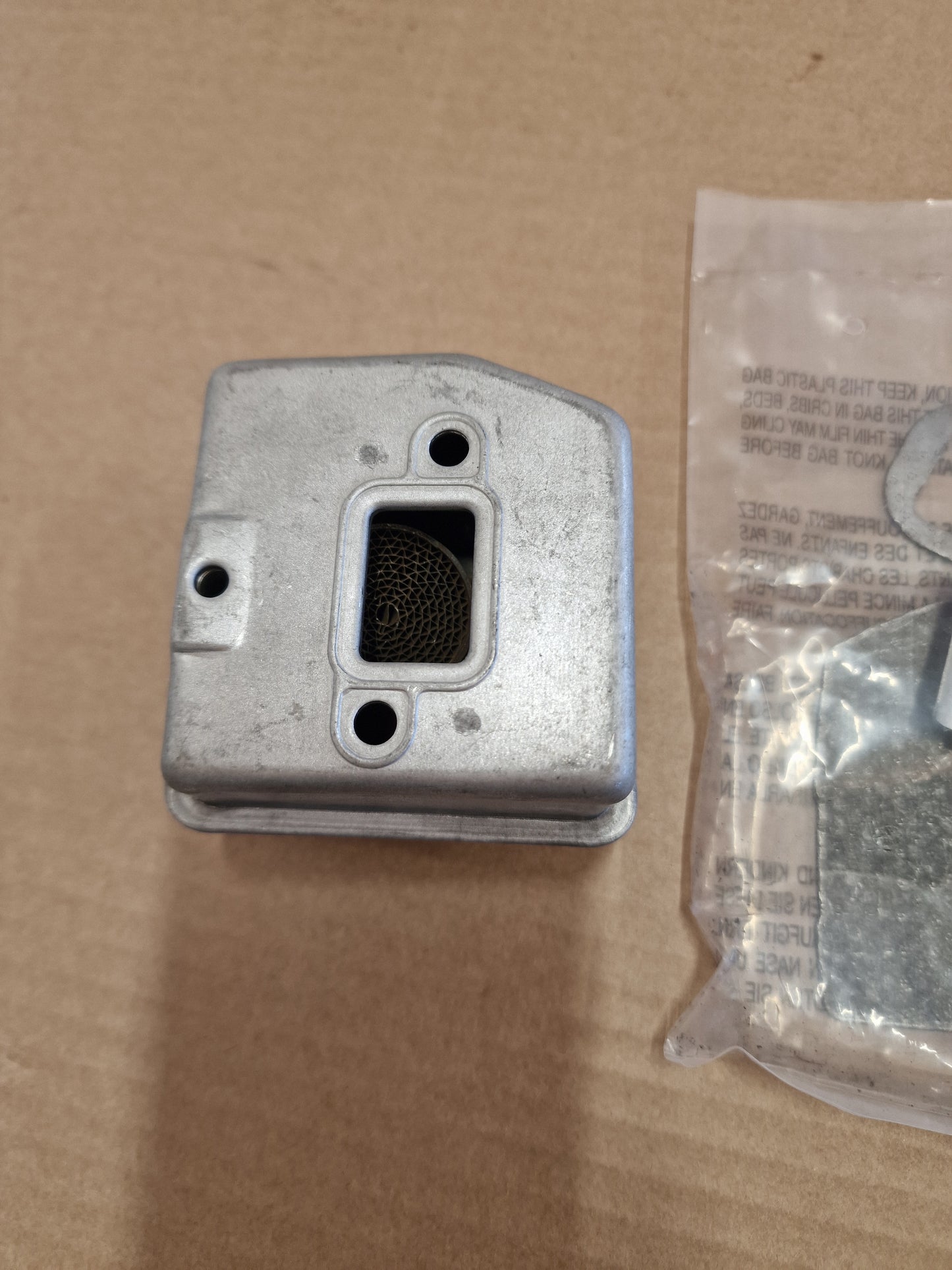 Äänenvaimennin pakkaus Ryobi saha RCS3535CBPK1 5131027414