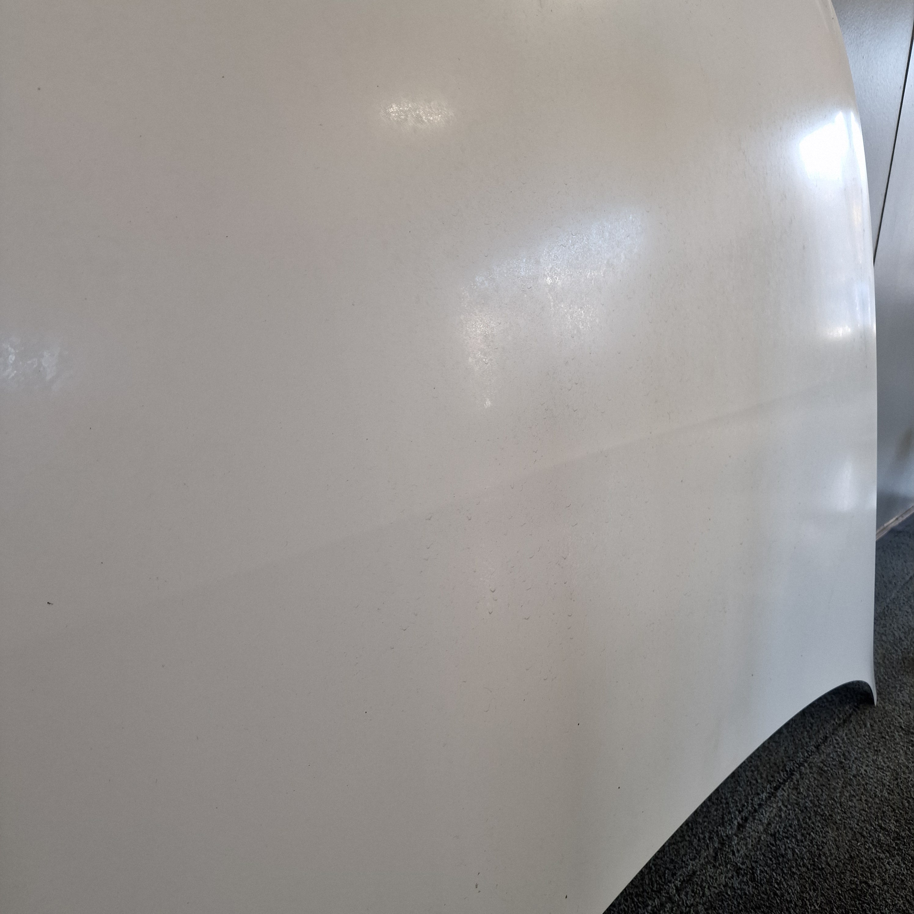 Etukansi / Konepelti Volkswagen Passat B7 Variant 365 1.6 TDI diesel 2011