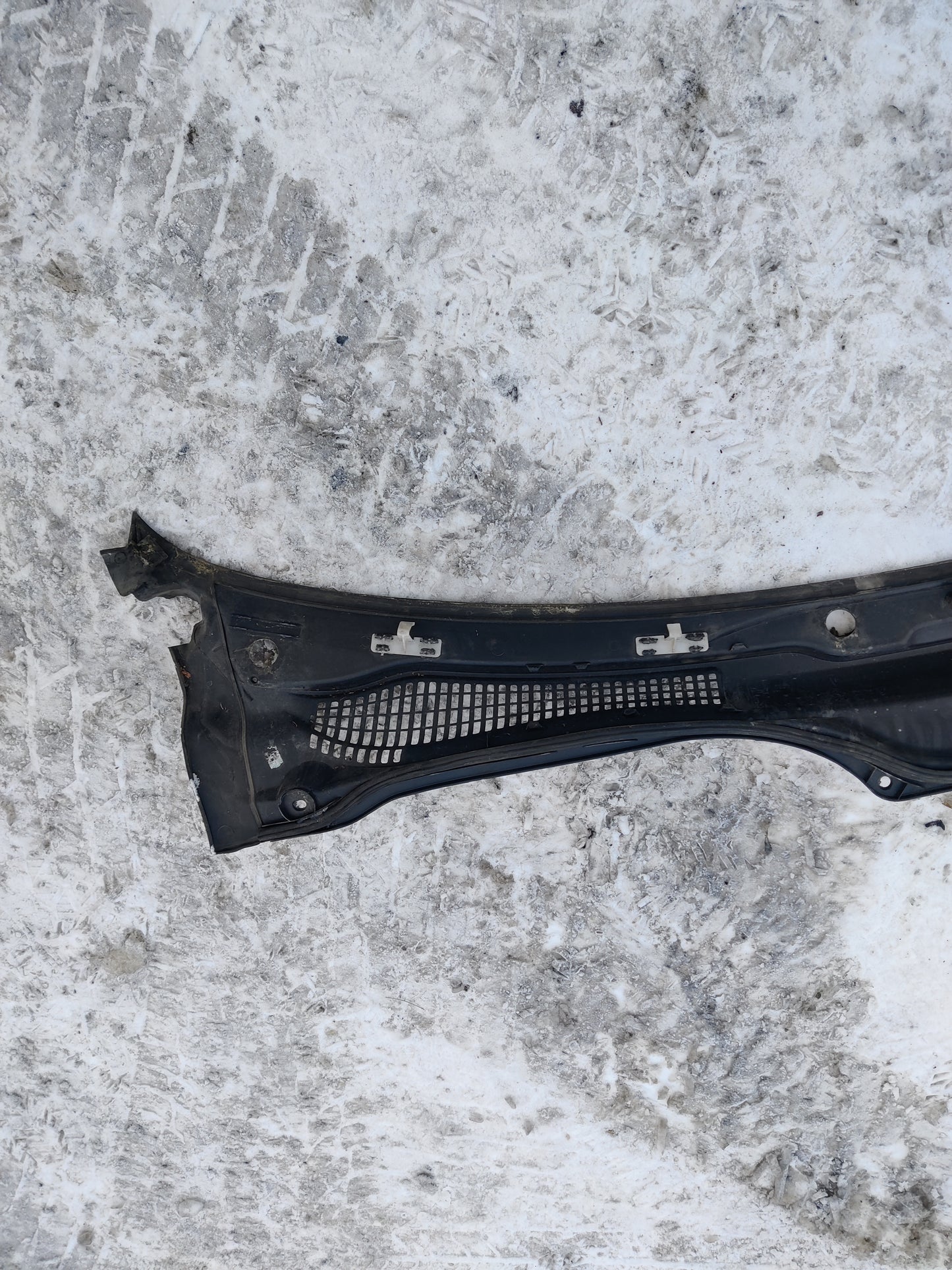 Tyhjennys kanava Volvo V50 1.8 bensa 2004, 30716315