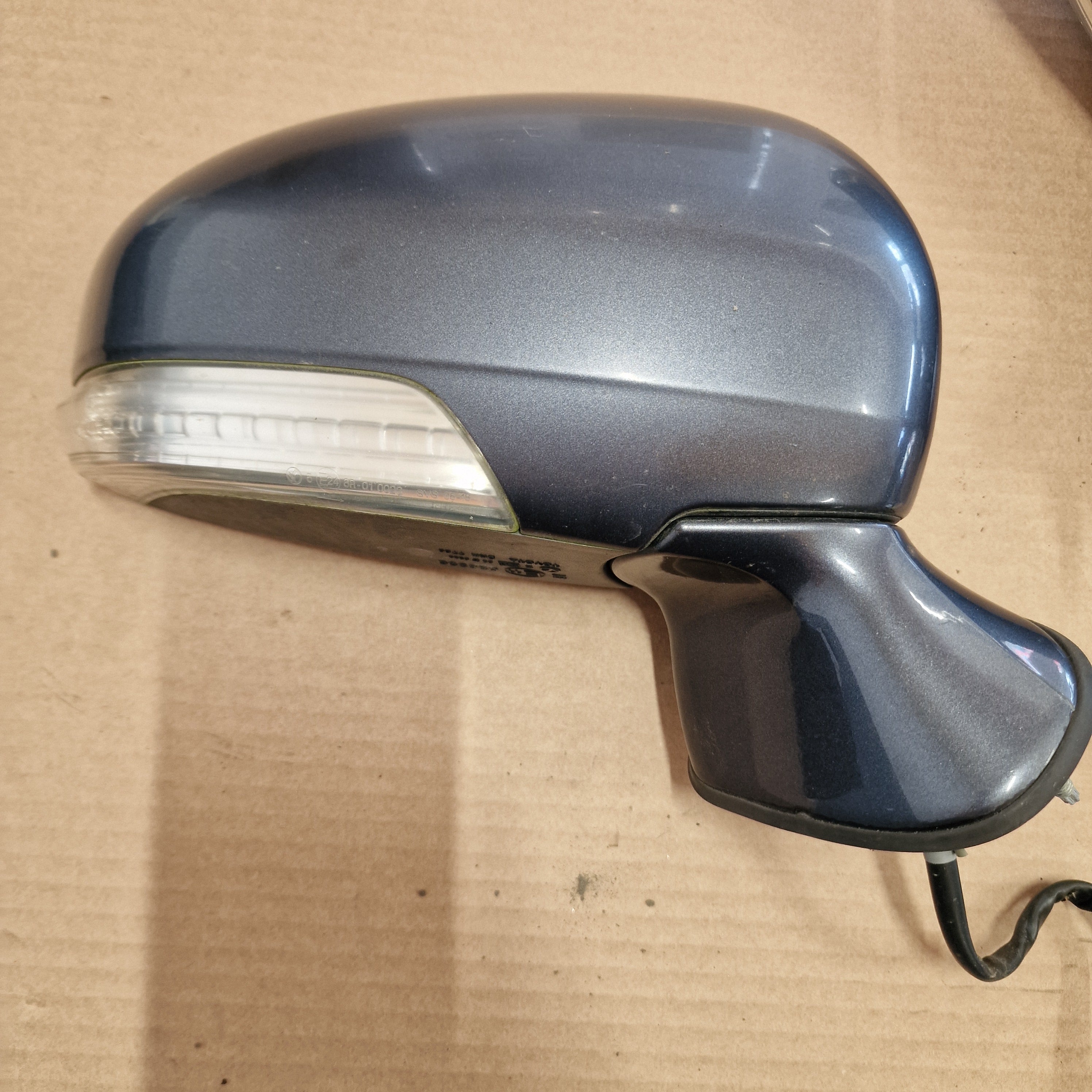 Peili oikea Toyota Avensis StW (T27) 1.8 farmari bensiini 2009, 026399