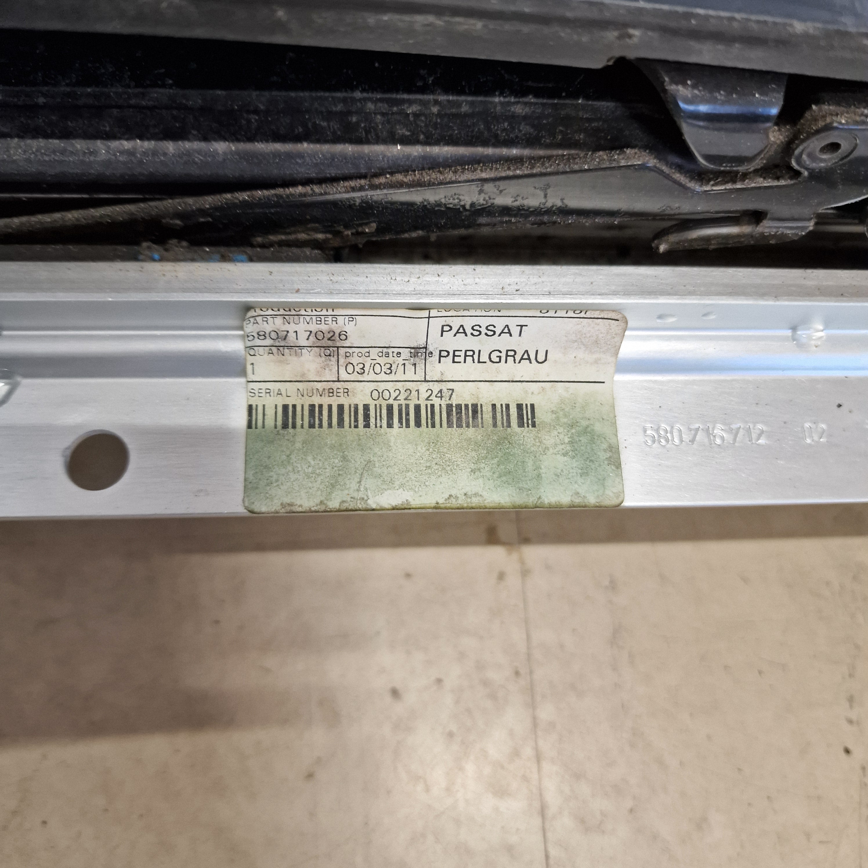 Kattoluukku Volkswagen Passat B7 Variant 365 1.6 TDI diesel 2011, 580717026