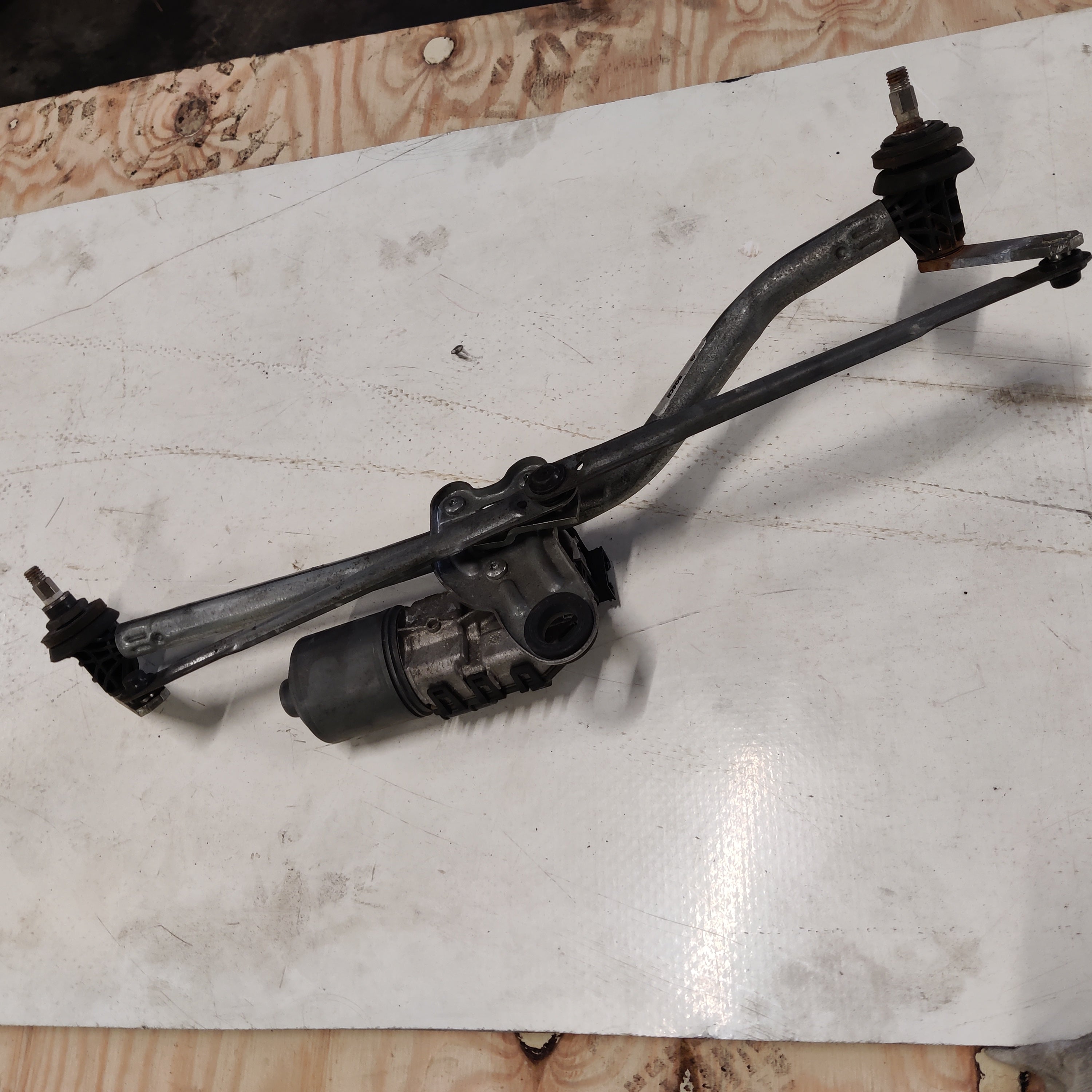Tuulilasin pyyhkimen mekanismi BMW 3 Touring 320 D E91 2006, 3397020558