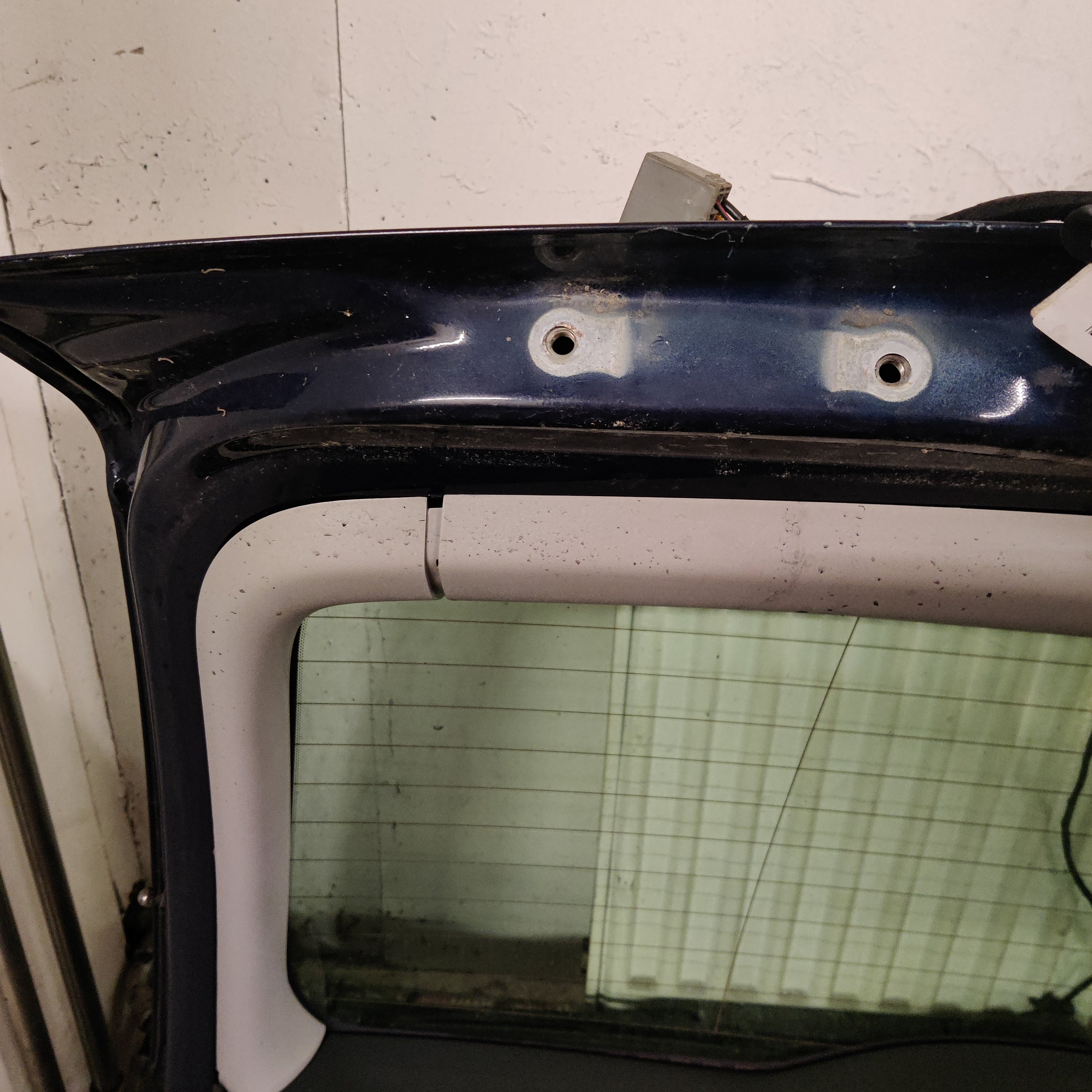 Takaluukku / takakansi Volvo V50 1.8 bensa 2004