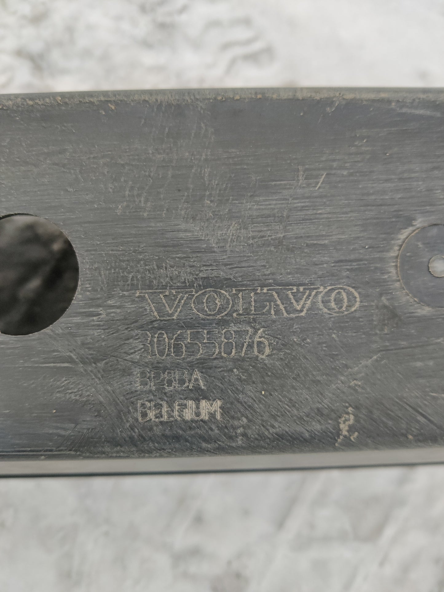 Etupuskurin tukipalkki, Volvo V50 1.8 bensa 2004, 30655876