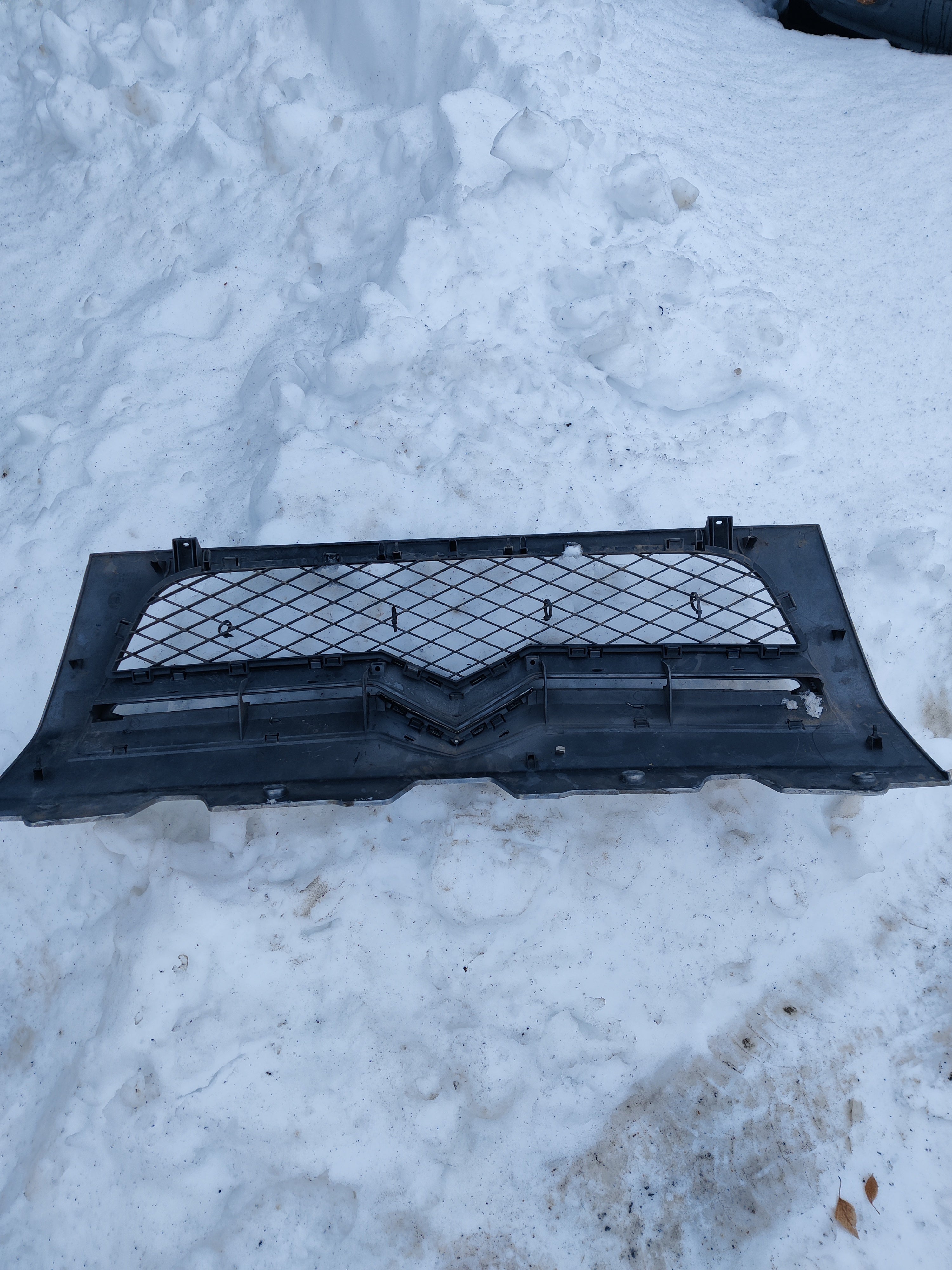Etumaski / säleikkö Citroen Jumper II Bussi 2.2 HDi 100 2010, 1308069070