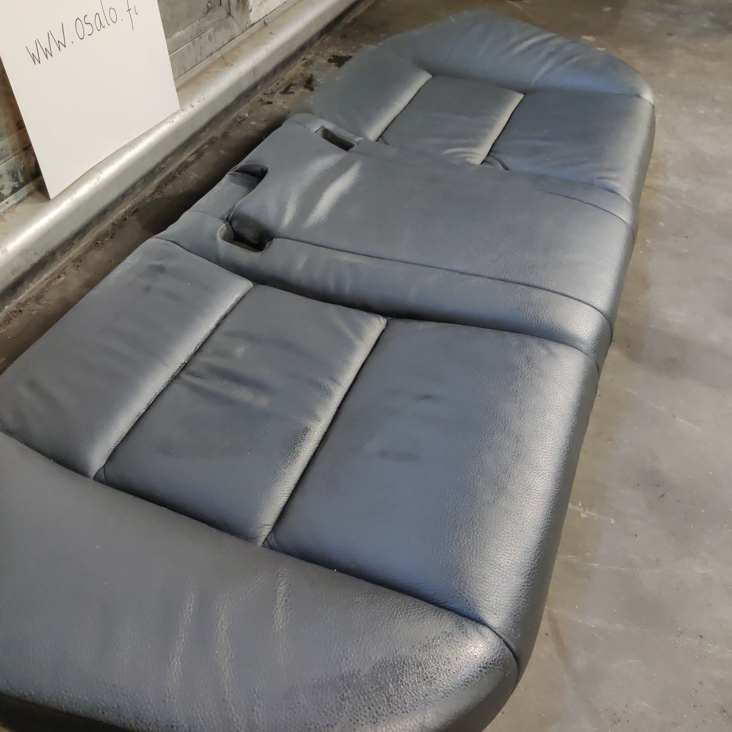 Takaistuin sarja, BMW 5 E61 520D Far 2008