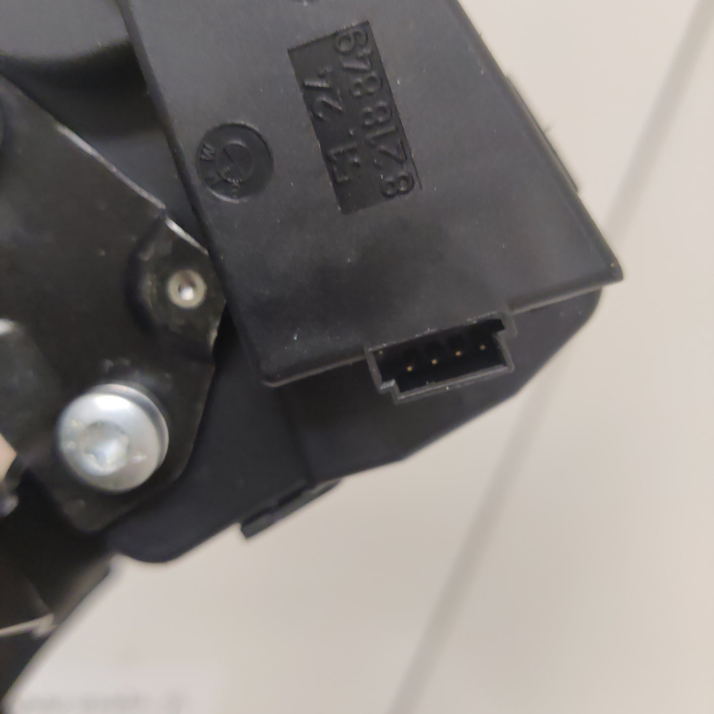 Takalasinpyyhkijän moottori BMW 5 E61 520D Farmari 2008